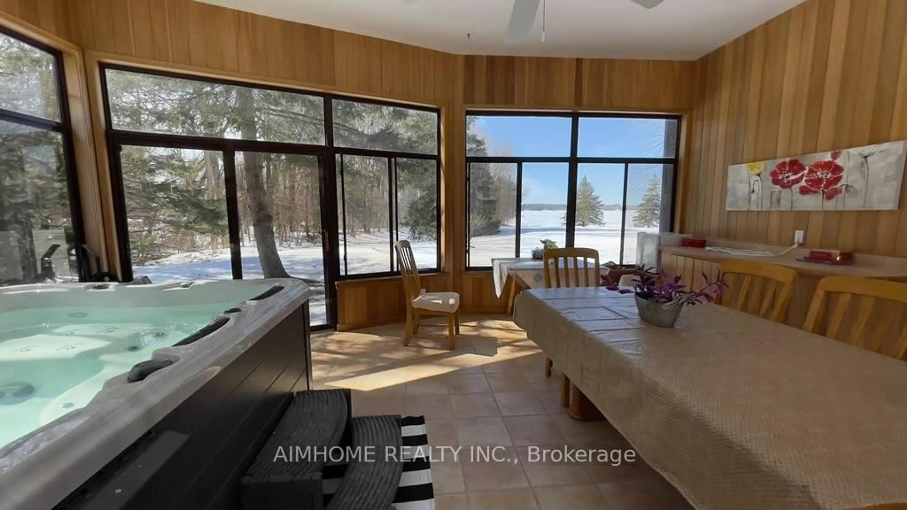 Open concept kitchen, ceramic/tile floor for 1515 HAWKSWOOD Dr, Selwyn Ontario K0L 1T0