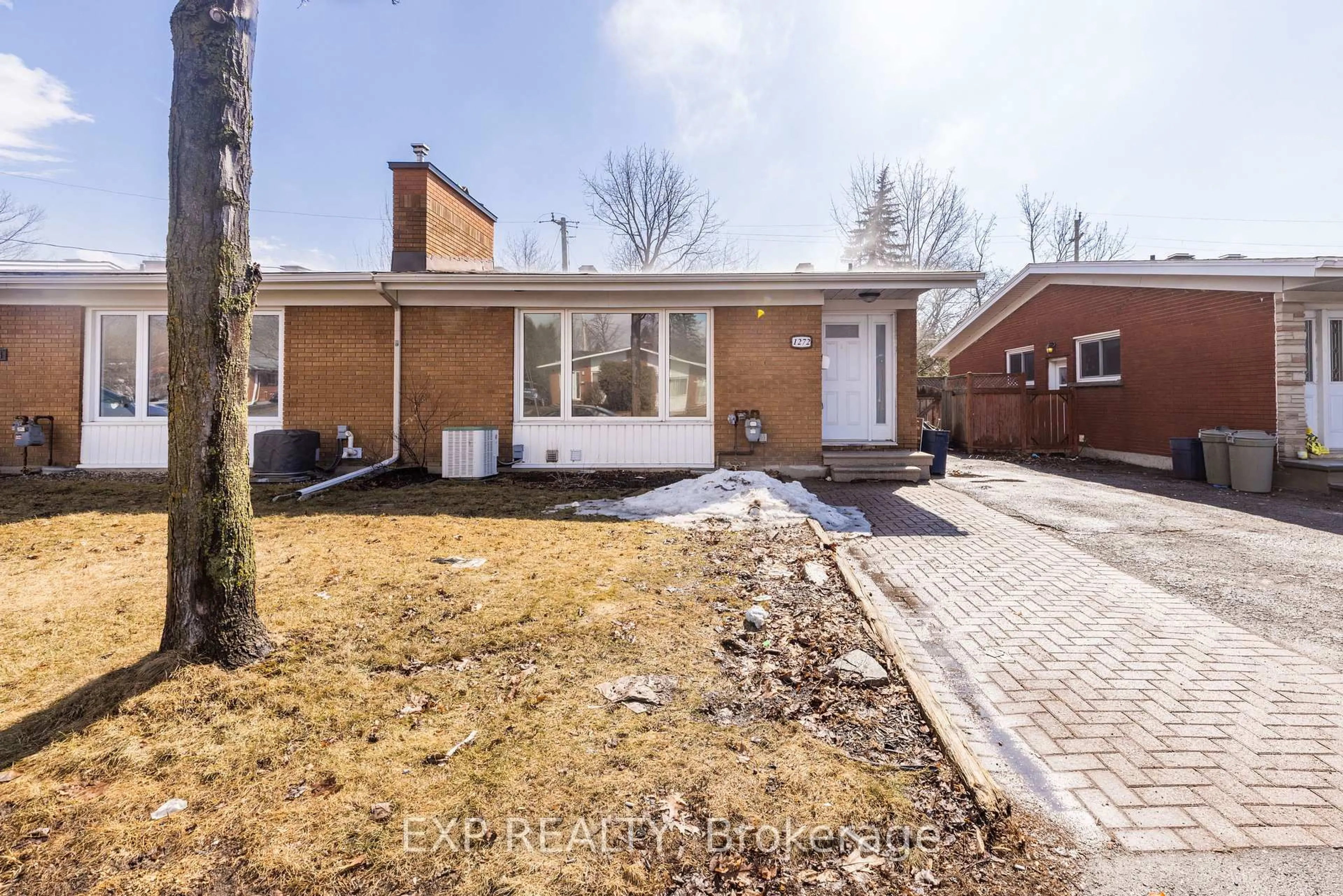 Home with brick exterior material, street for 1272 Maitland Ave, Ottawa Ontario K2C 2C6