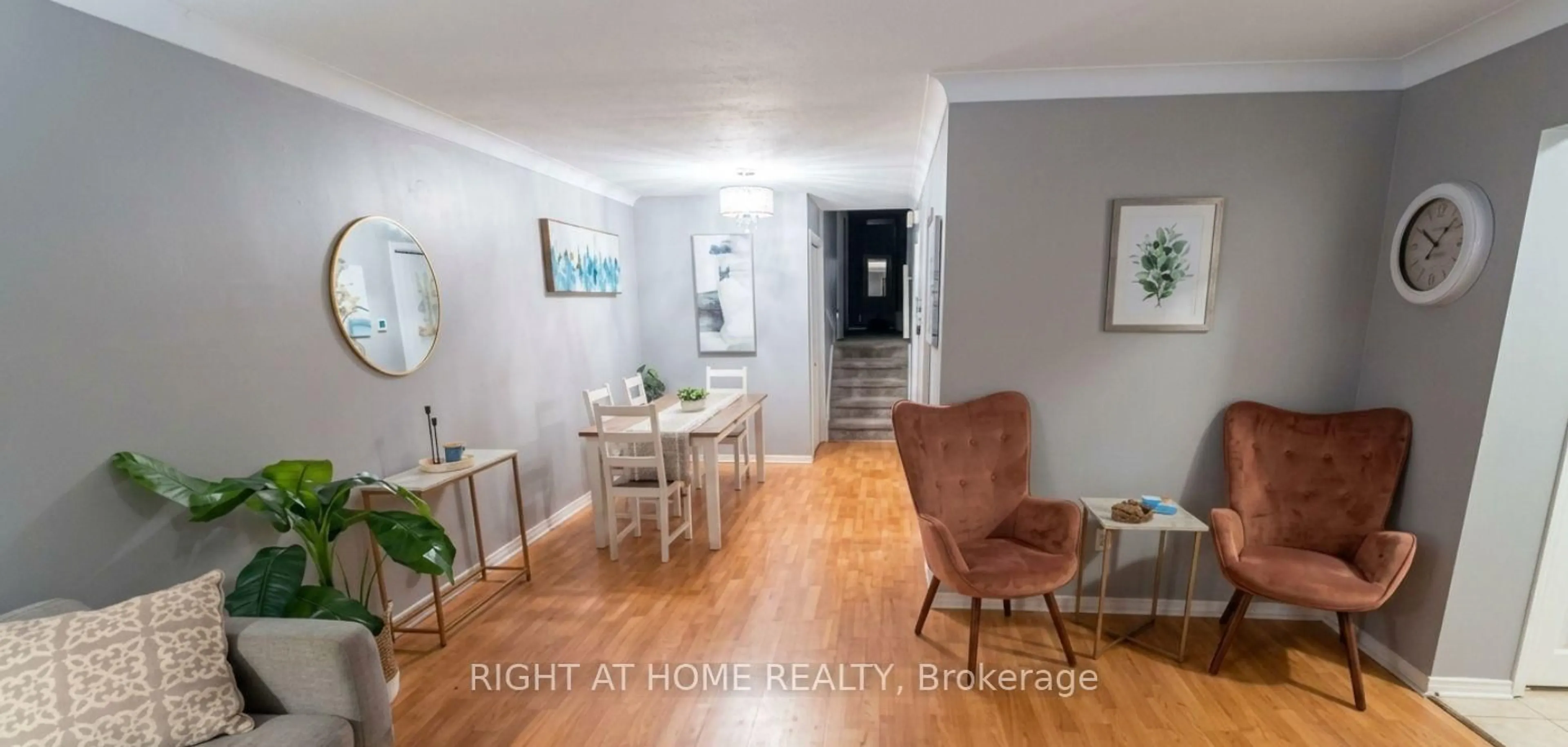 Unknown for 14 Canterbury Dr, St. Catharines Ontario L2P 3M7