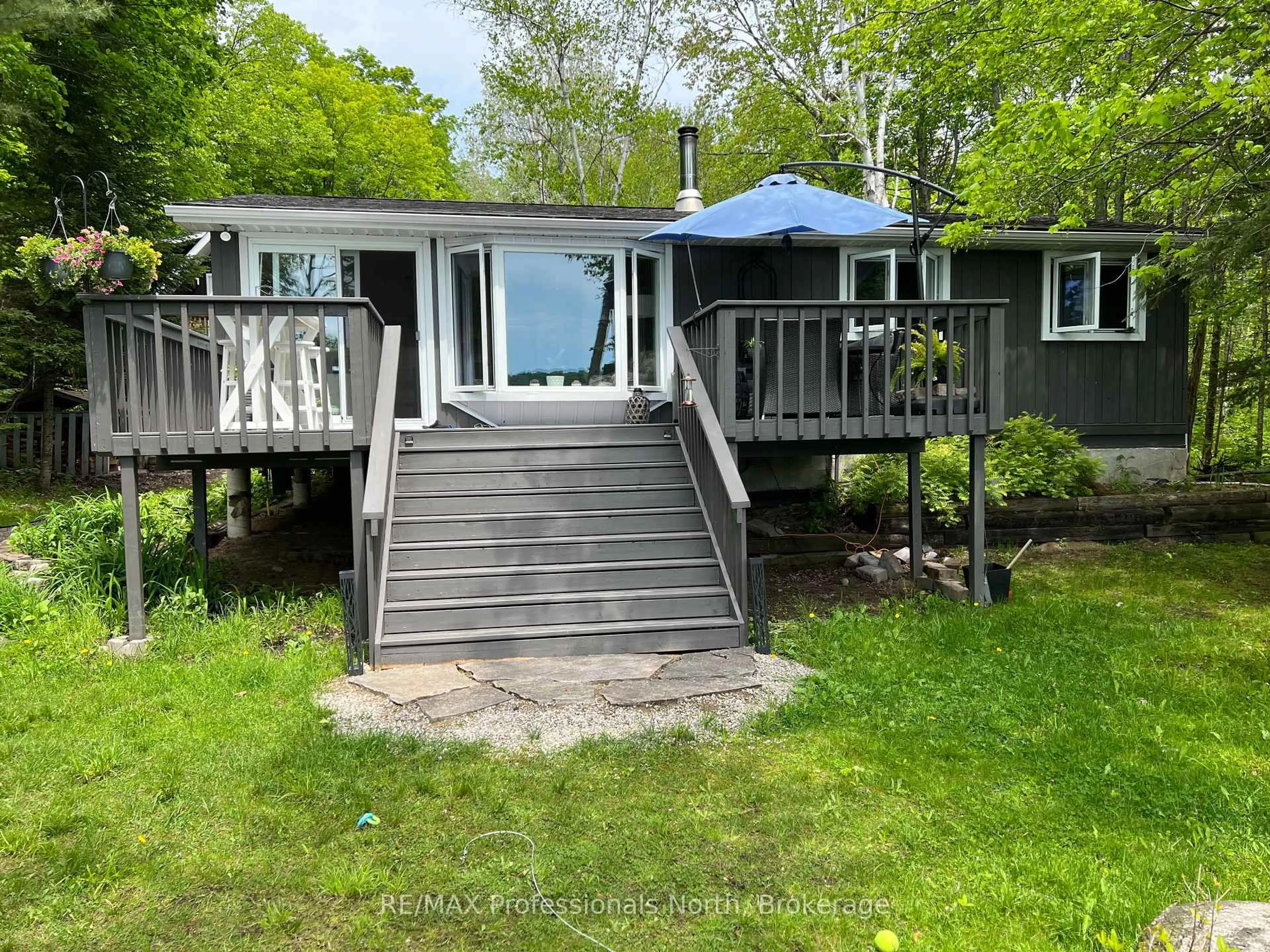 Unknown for 185 Ena Dr, Huntsville Ontario P1H 2J4