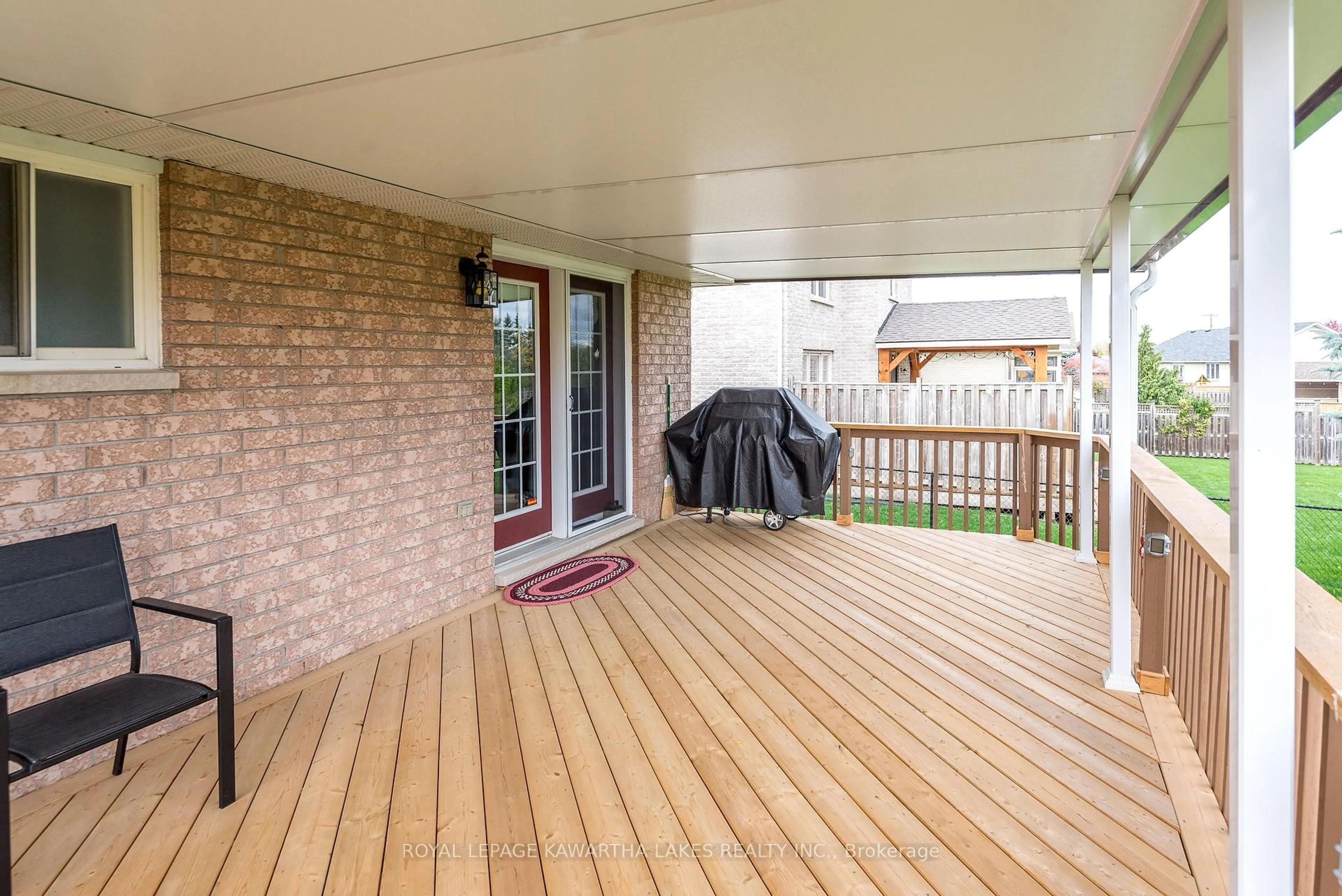 Patio, street for 29 Midland Dr, Kawartha Lakes Ontario K9V 6B9