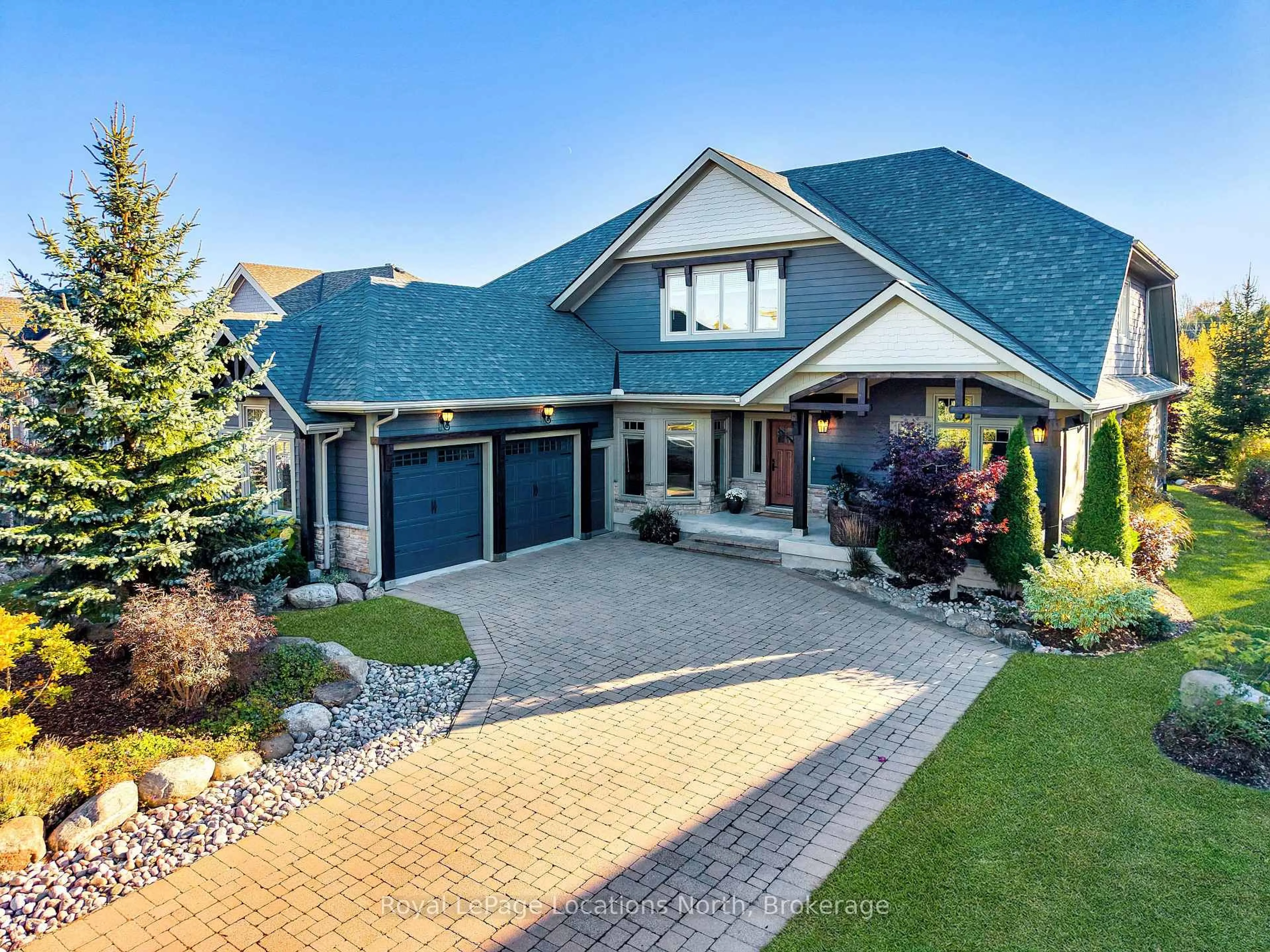 Home with brick exterior material, street for 138 Rankin's Cres, Blue Mountains Ontario N0H 2P0