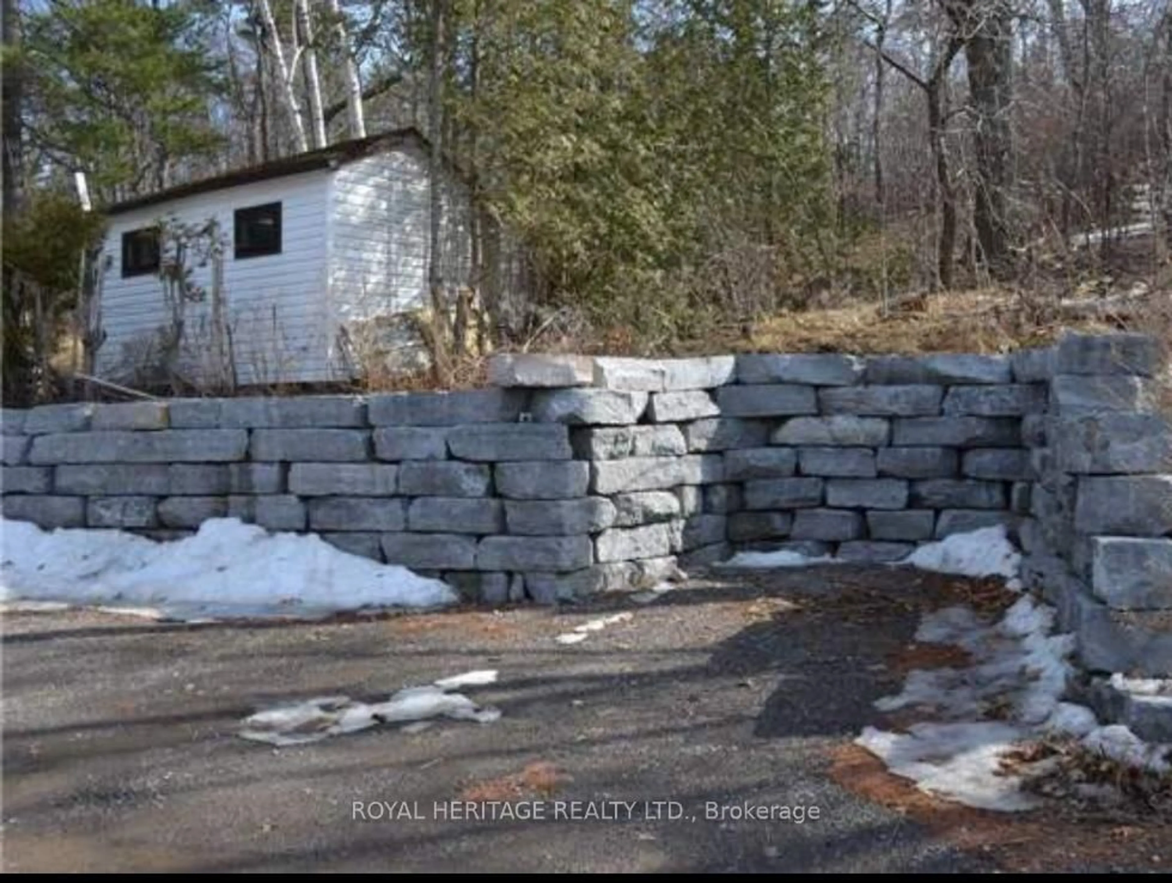 Shed for 8018 Taits Beach Rd #125, Hamilton Township Ontario K0K 2E0