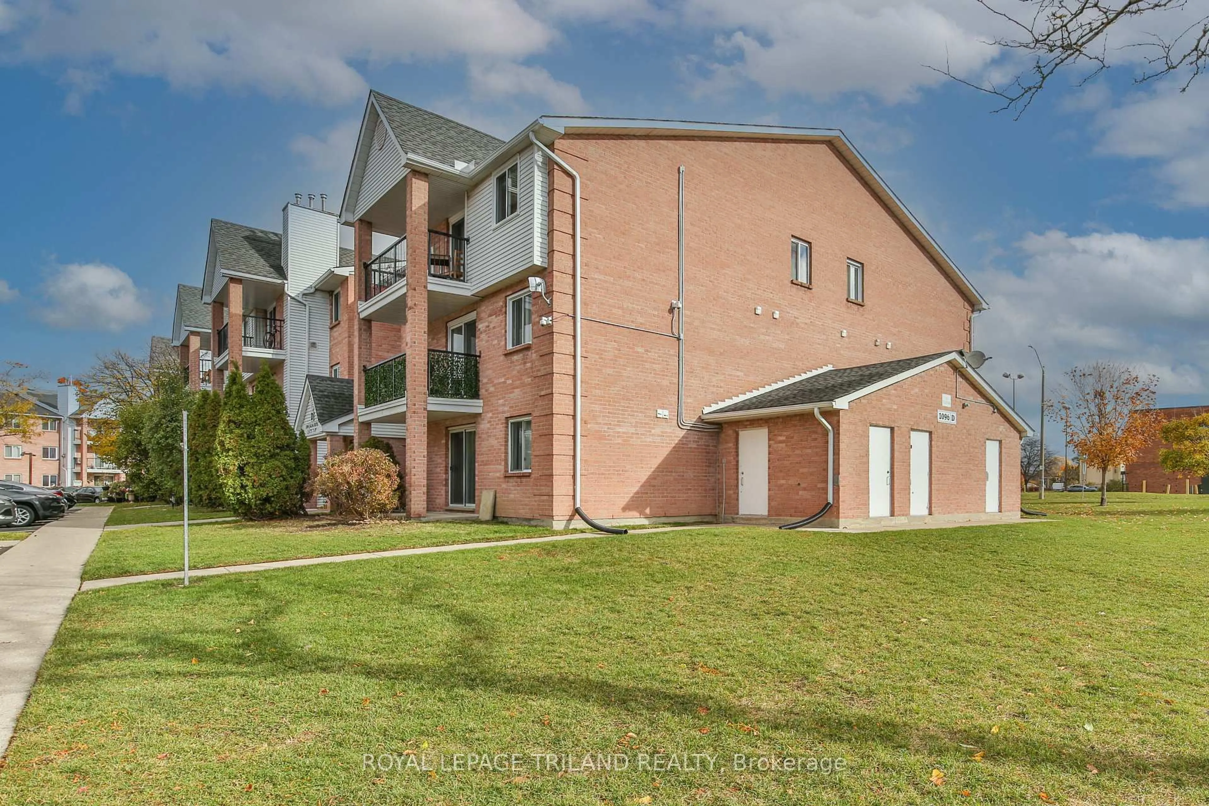 Unknown for 1096 JALNA Blvd #90, London South Ontario N6E 3B8