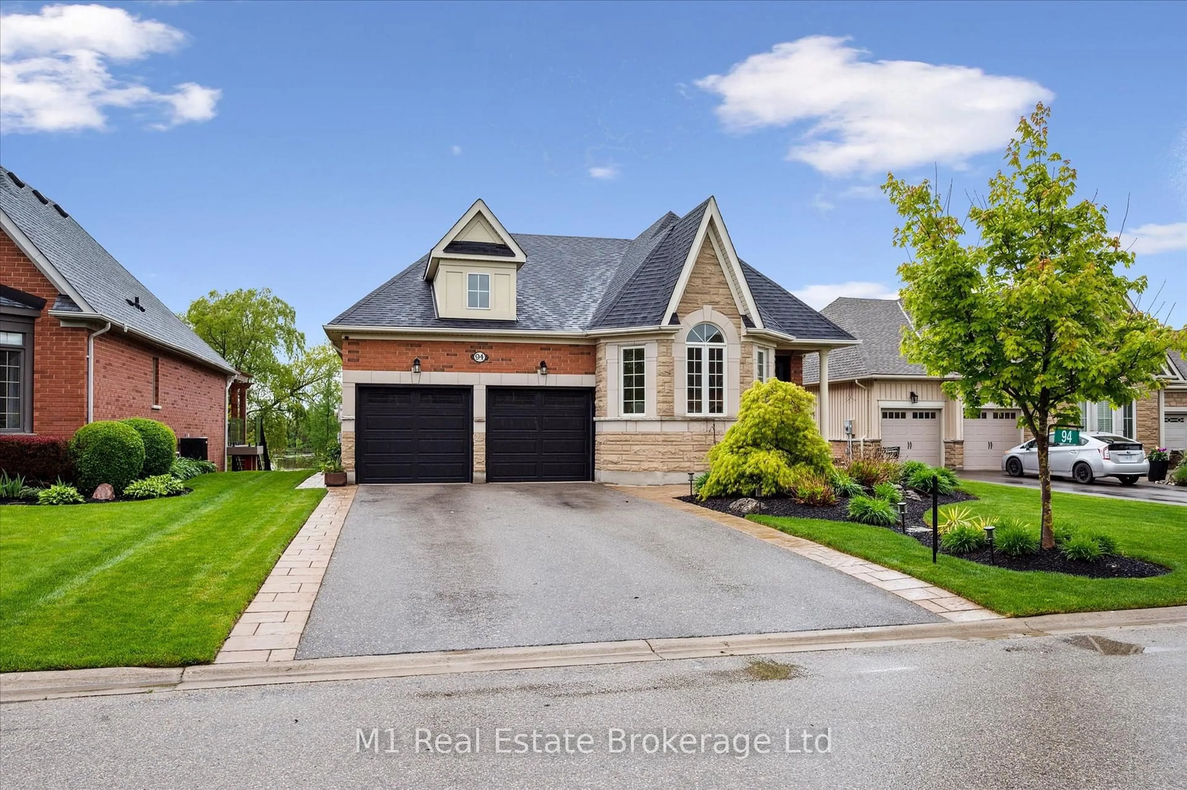 Home with brick exterior material, street for 94 Aberfoyle Mill Cres, Puslinch Ontario N1H 6H9