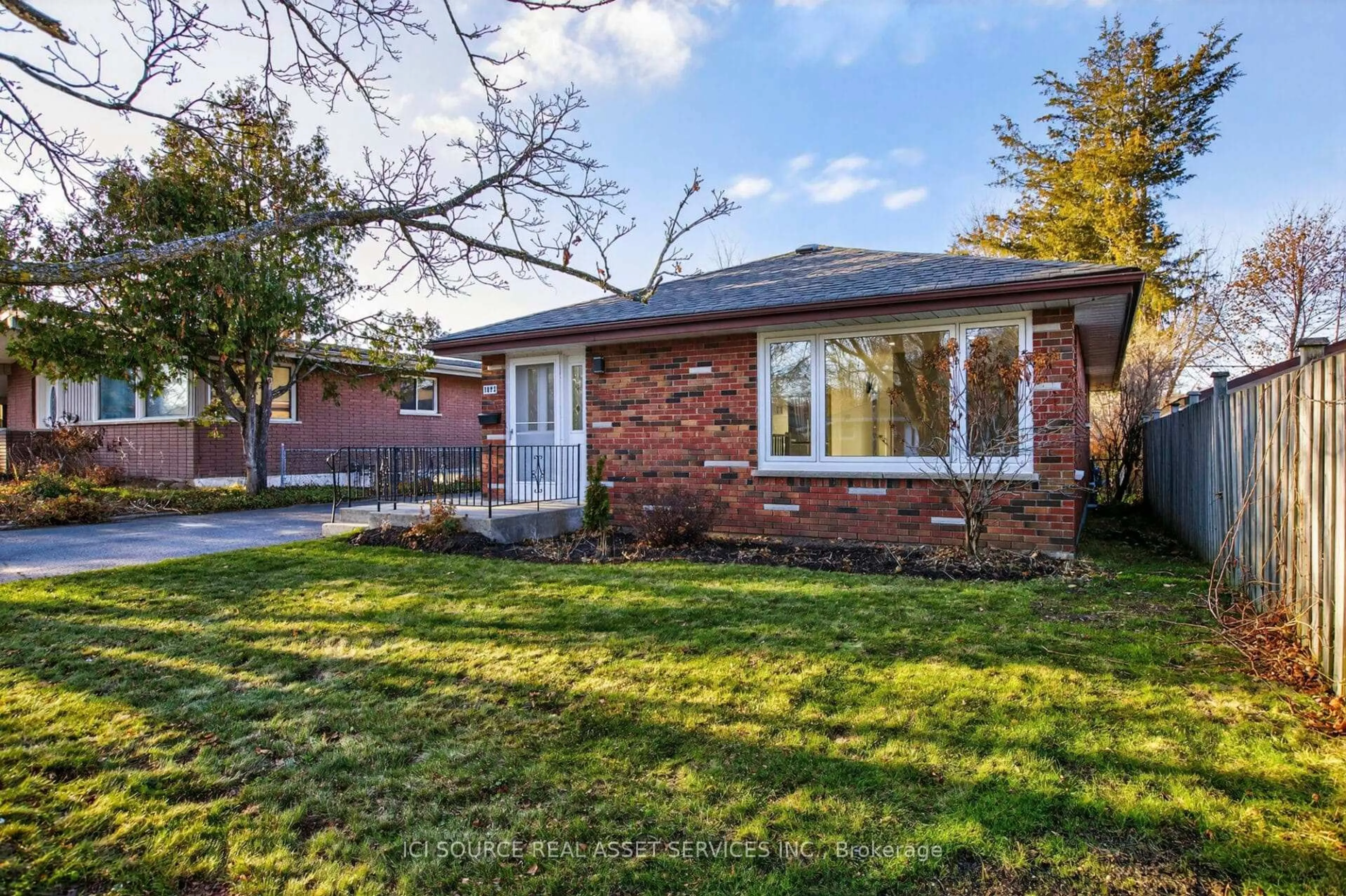 Home with brick exterior material, street for 1092 Glendale Dr, Peterborough Ontario K9H 6M4