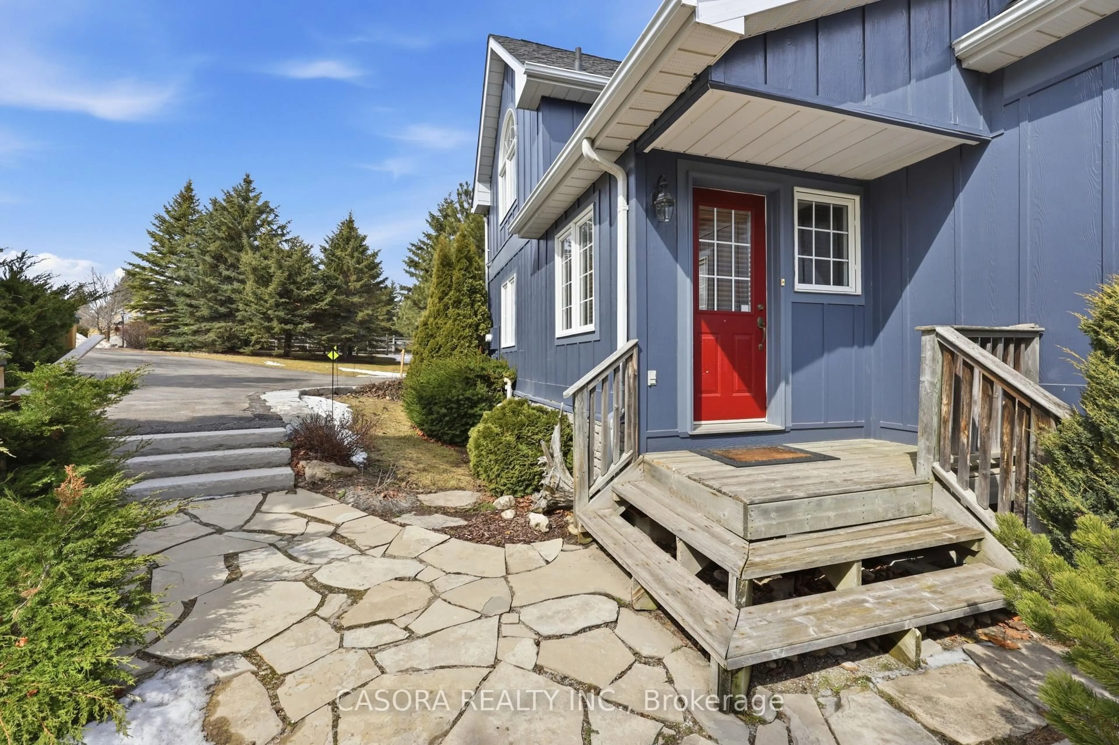 Unknown for 22 Lloyd's Traverse Cres, Mulmur Ontario L9V 3H6