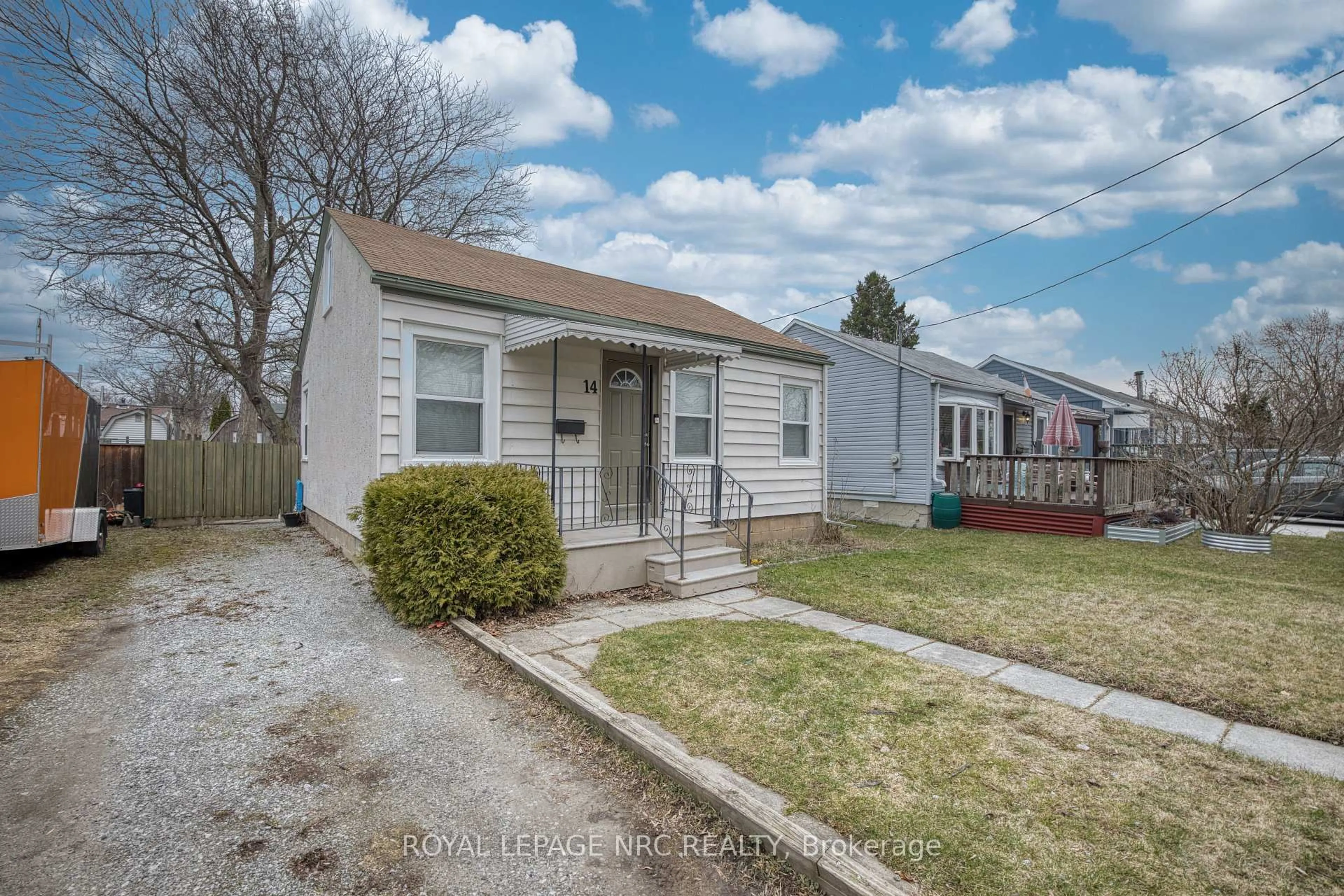 Unknown for 14 Hilda St, St. Catharines Ontario L2S 1Z8