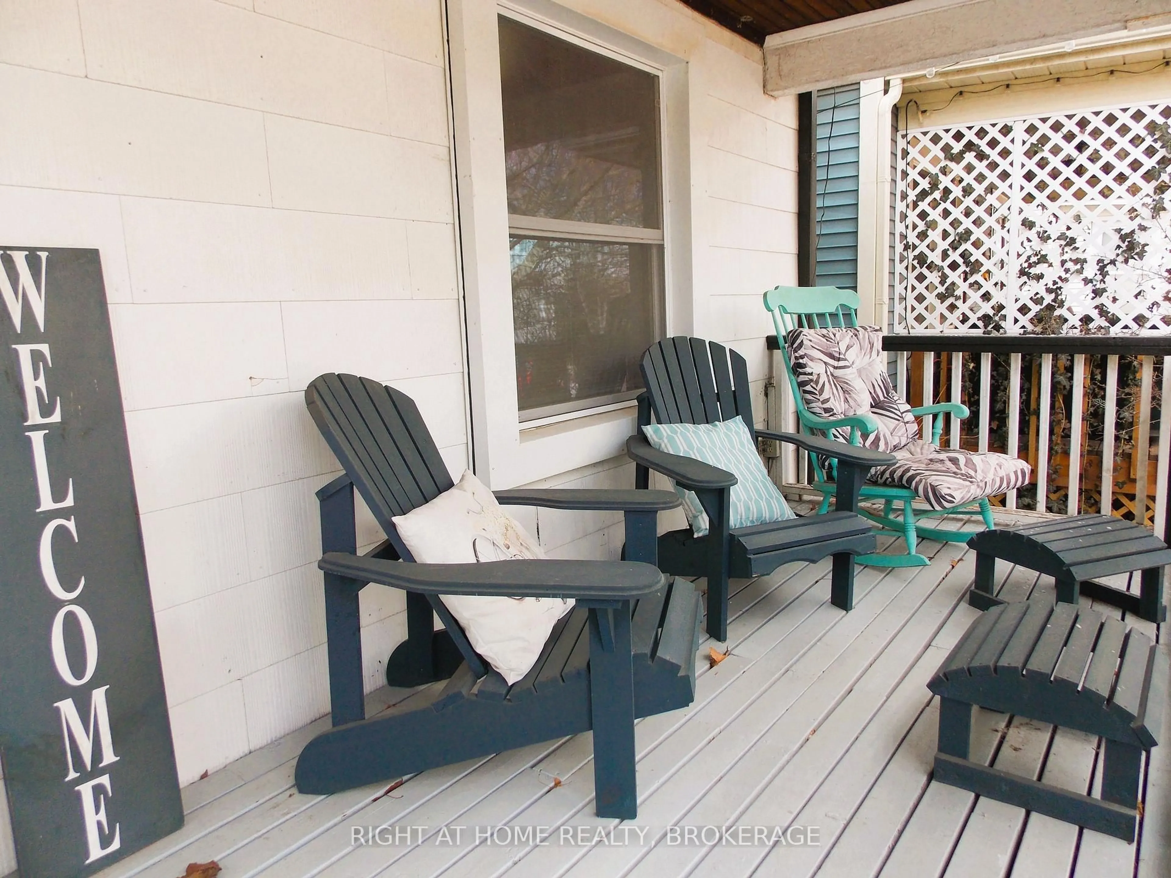 Patio, unknown for 88 Chaplin Ave, St. Catharines Ontario L2R 2E7