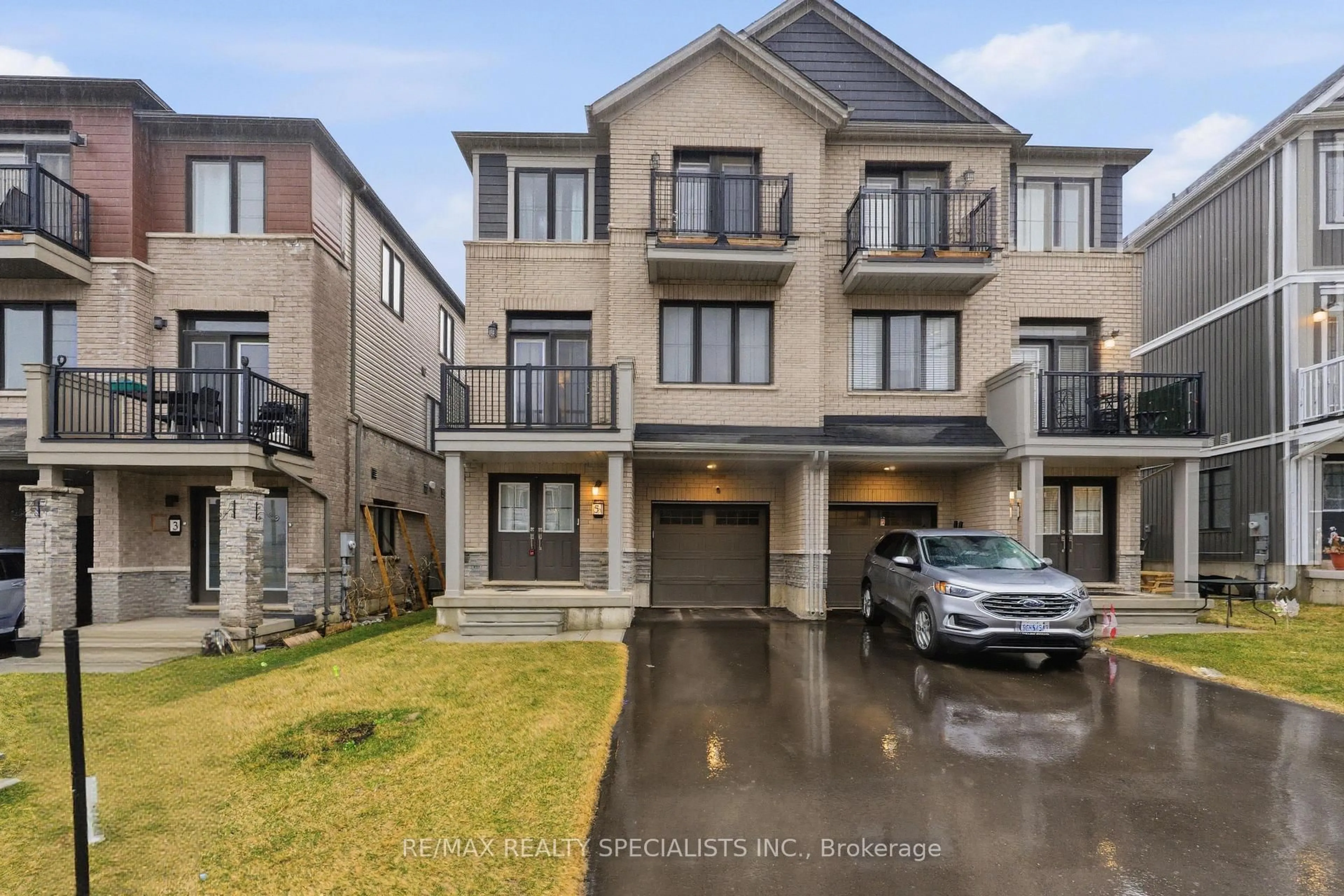 Unknown for 5 Norwich Cres, Haldimand Ontario N3W 0J4