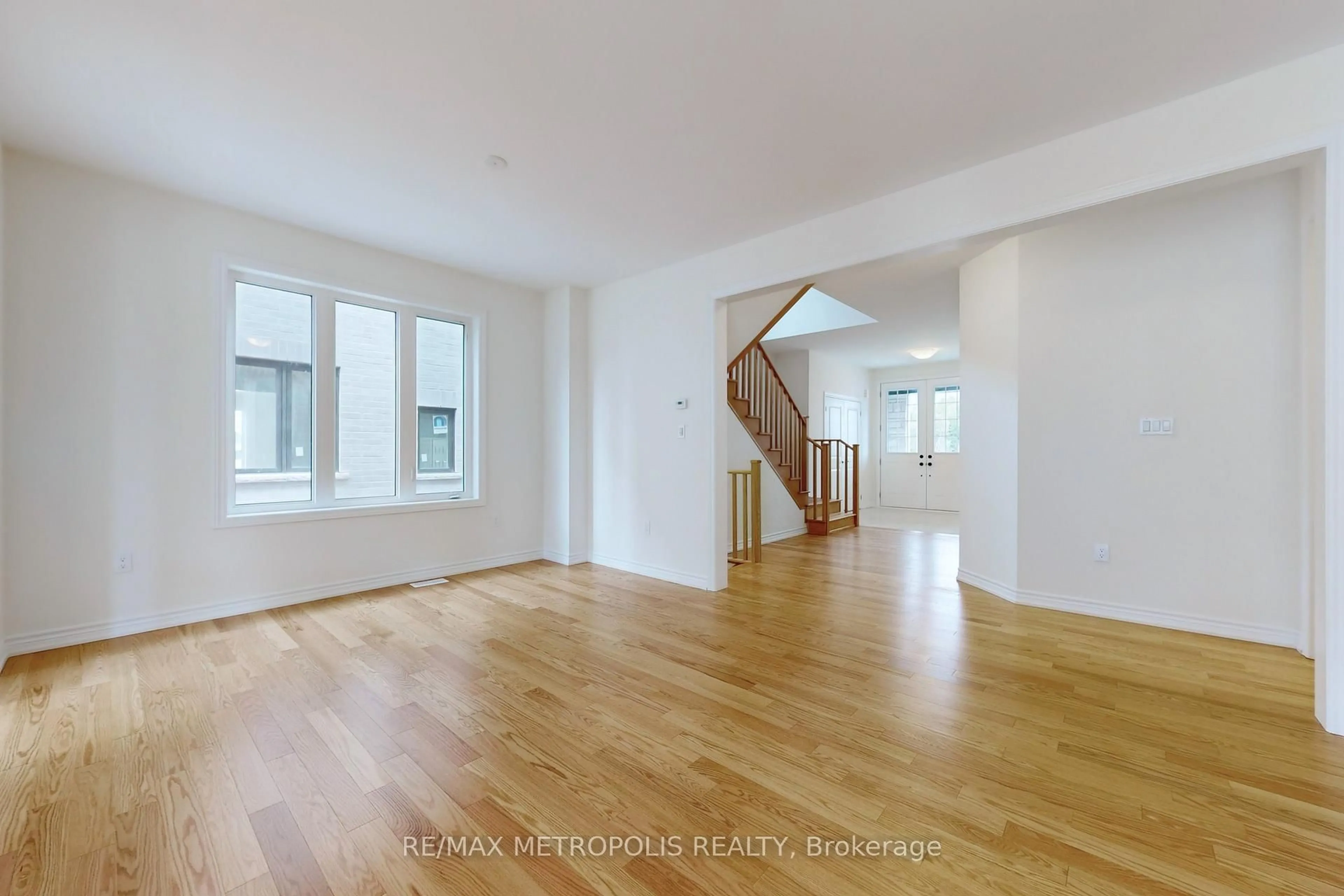 A pic of a room for 285 Flavelle Way, Peterborough Ontario K9K 0J2