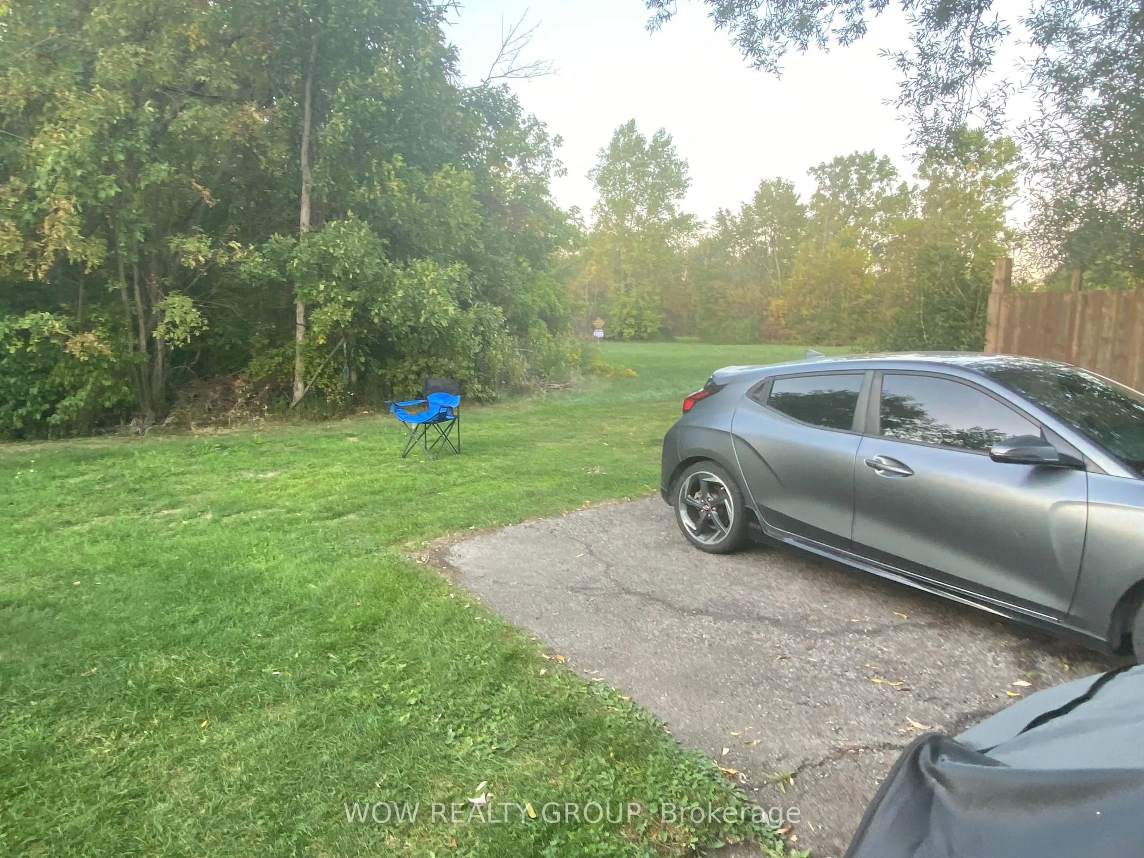 Unknown for 215 Broadway Ave, Welland Ontario L3C 5L7