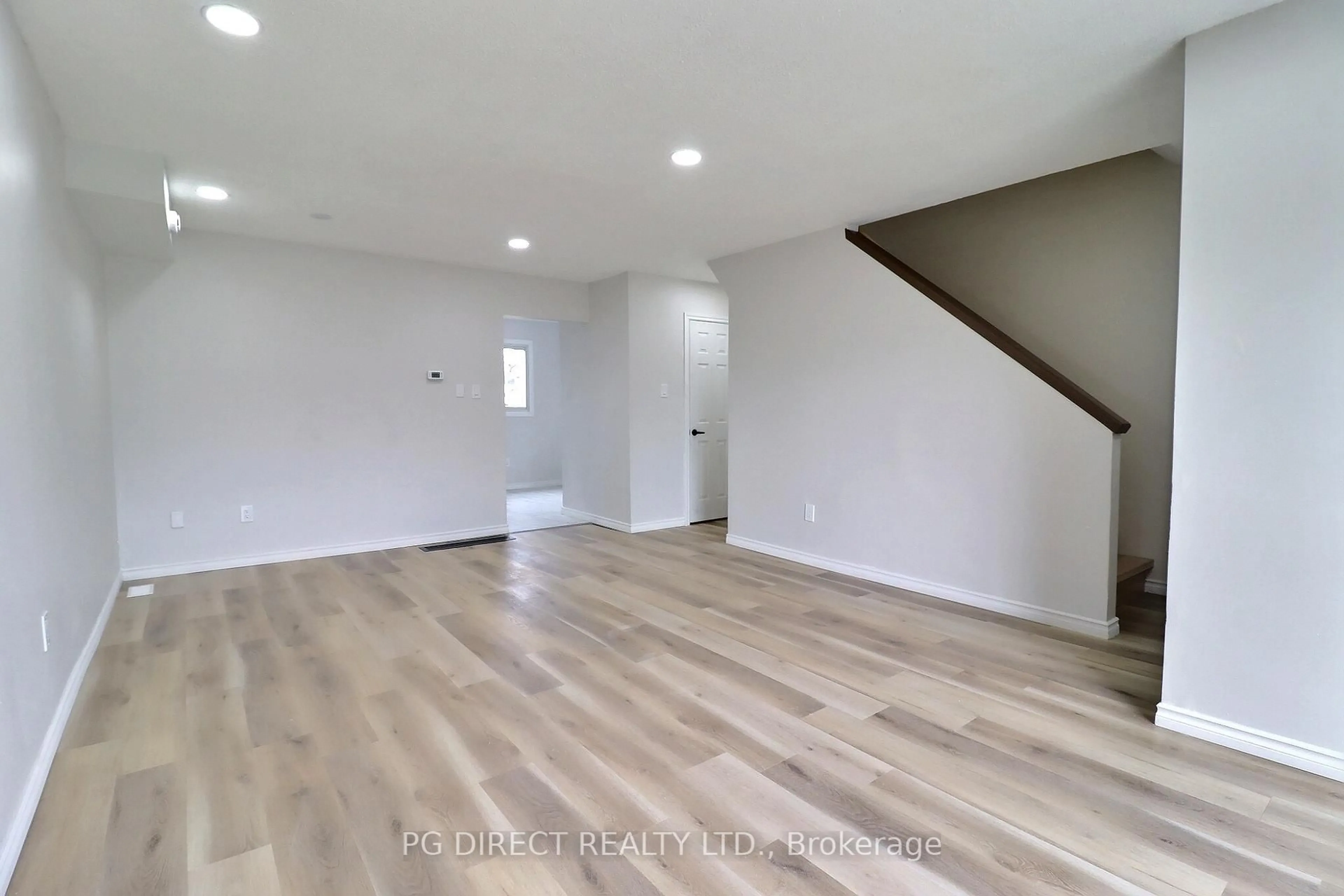 A pic of a room for 1200 Cheapside St #36, London East Ontario N5Y 5J7