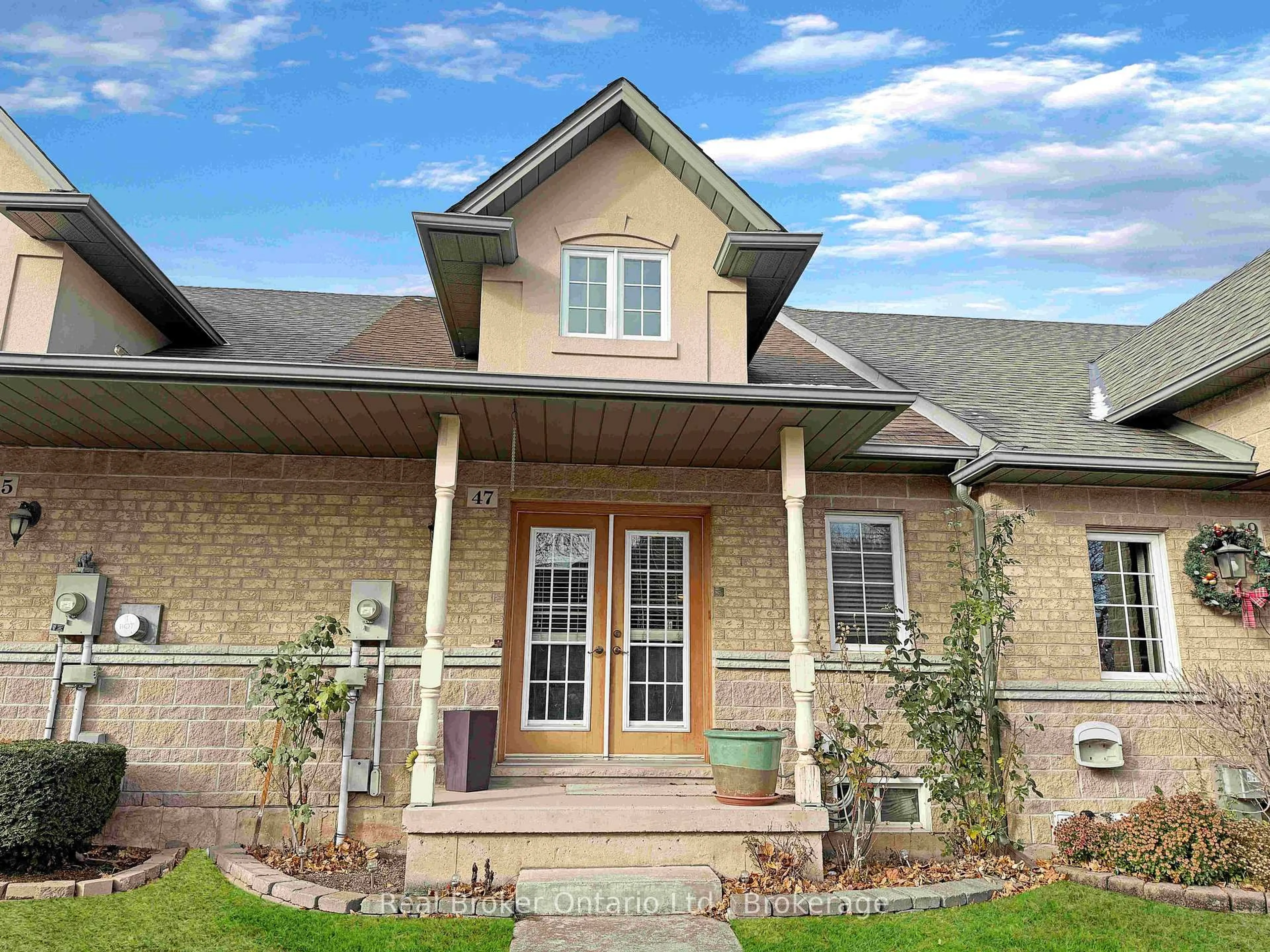 Unknown for 47 Dynasty Ave, Hamilton Ontario L8G 4Z5