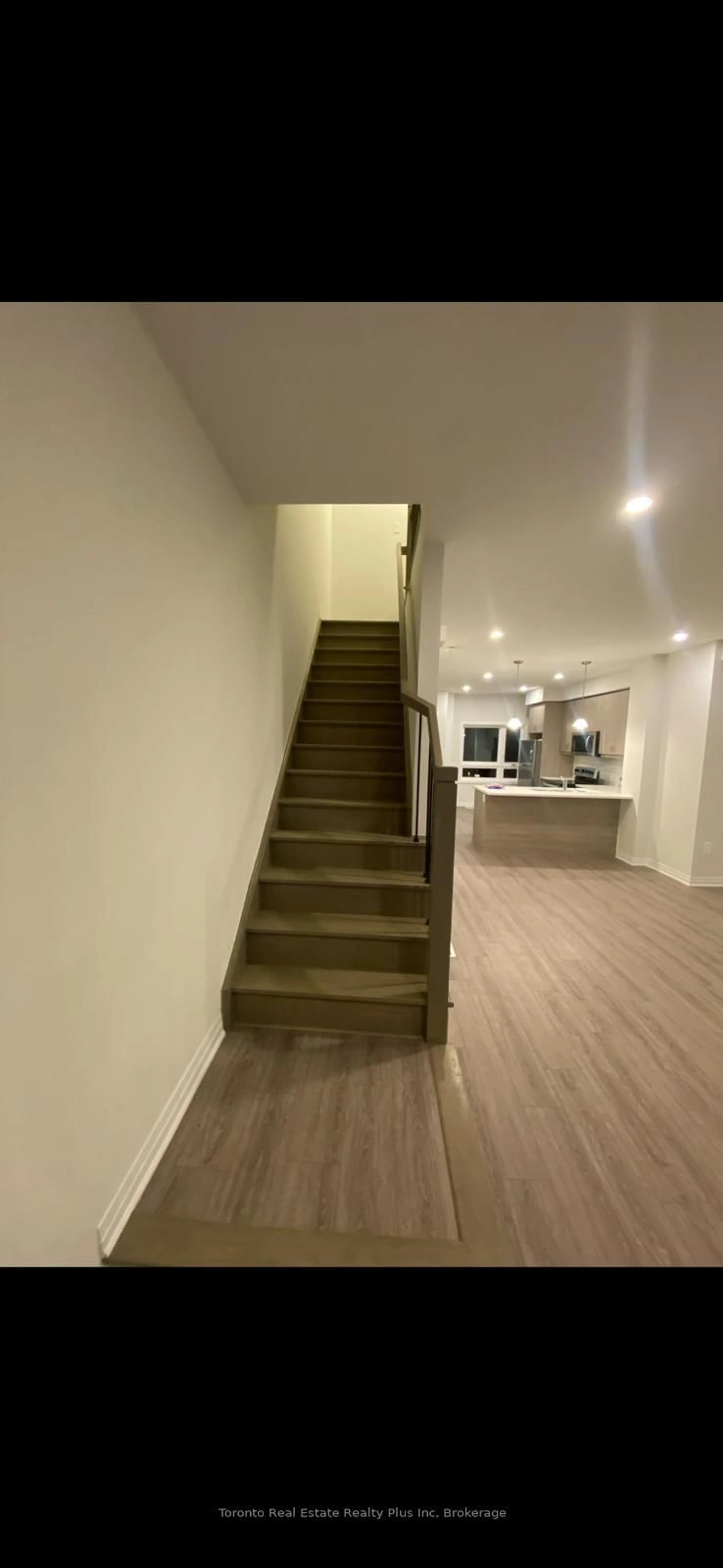 Unknown for 51 Sparrow Ave #10, Cambridge Ontario N1T 2E2