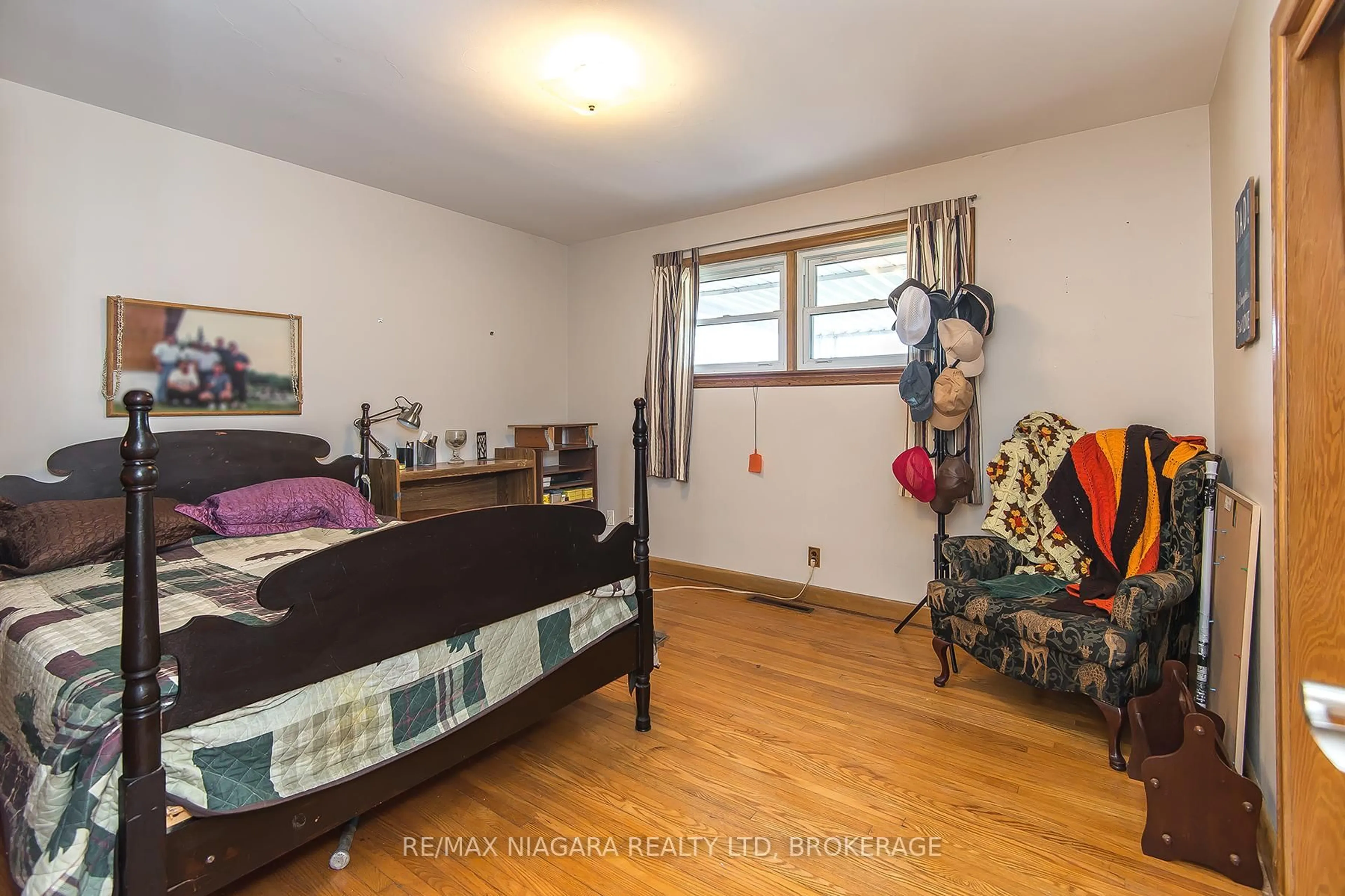 A pic of a room for 88 Golden Blvd, Welland Ontario L3B 1H7