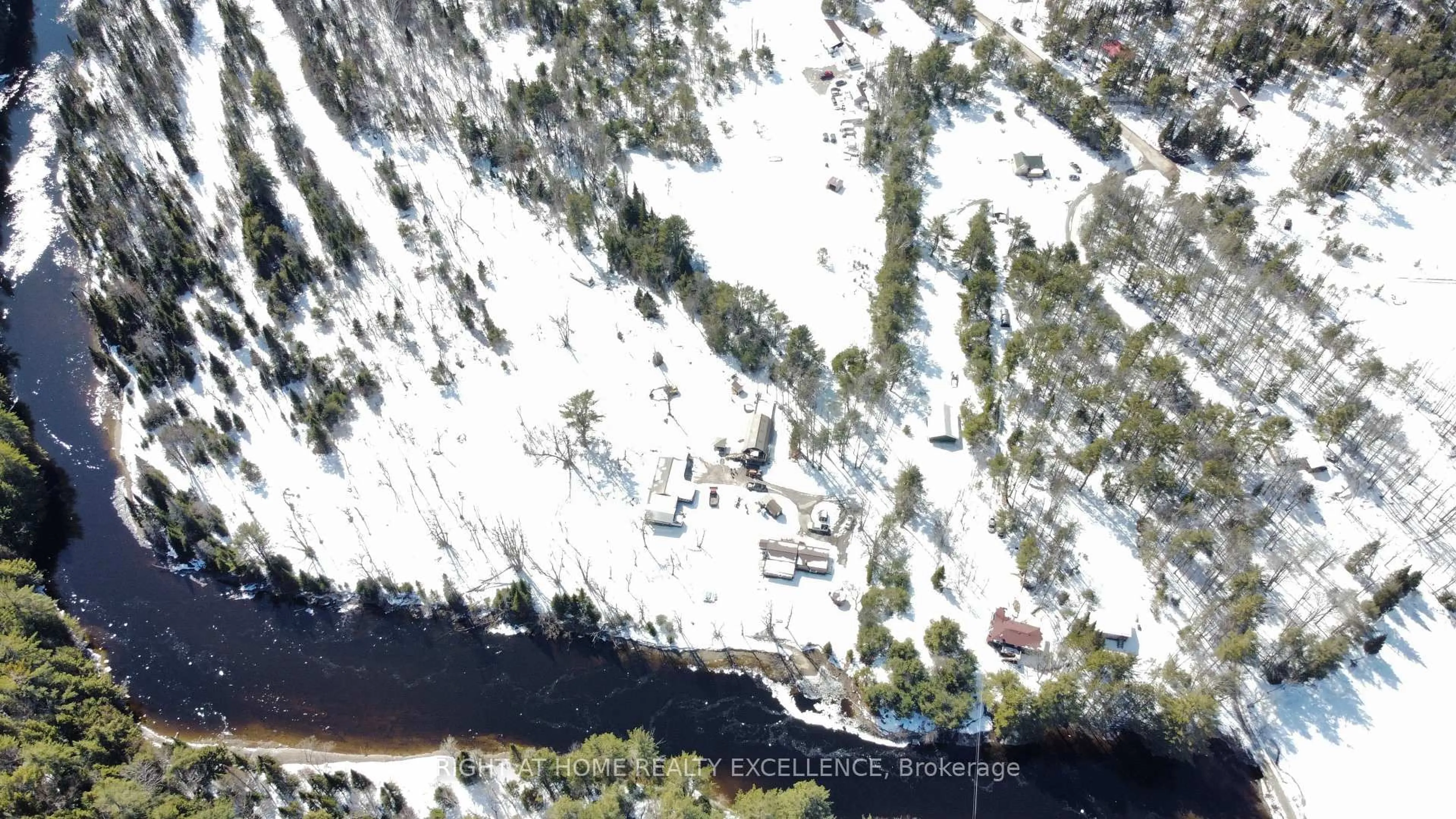 A pic from outside/outdoor area/front of a property/back of a property/a pic from drone, unknown for 1246 Howland Junction Rd, Minden Hills Ontario K0M 2A1