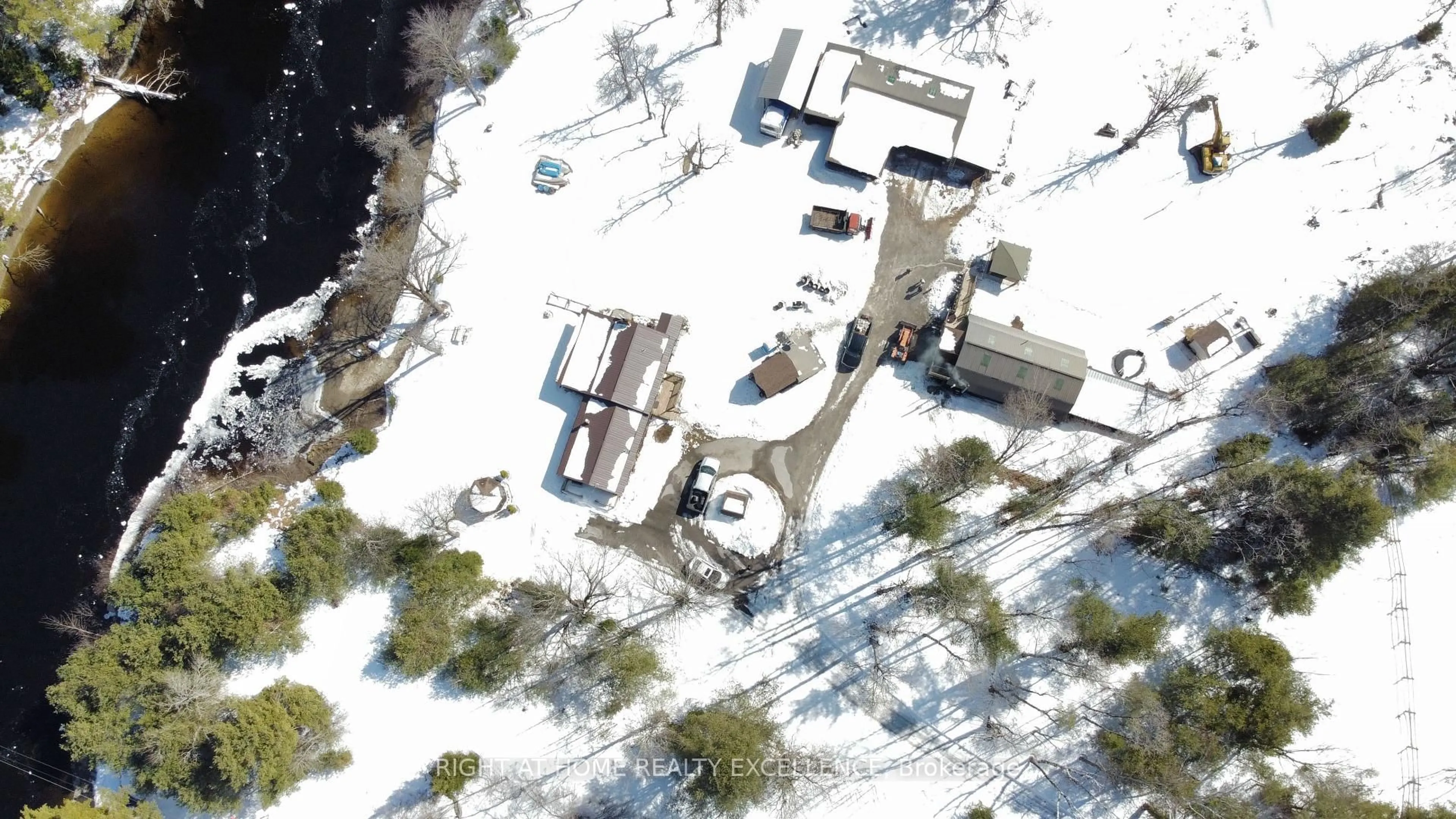 A pic from outside/outdoor area/front of a property/back of a property/a pic from drone, street for 1246 Howland Junction Rd, Minden Hills Ontario K0M 2A1