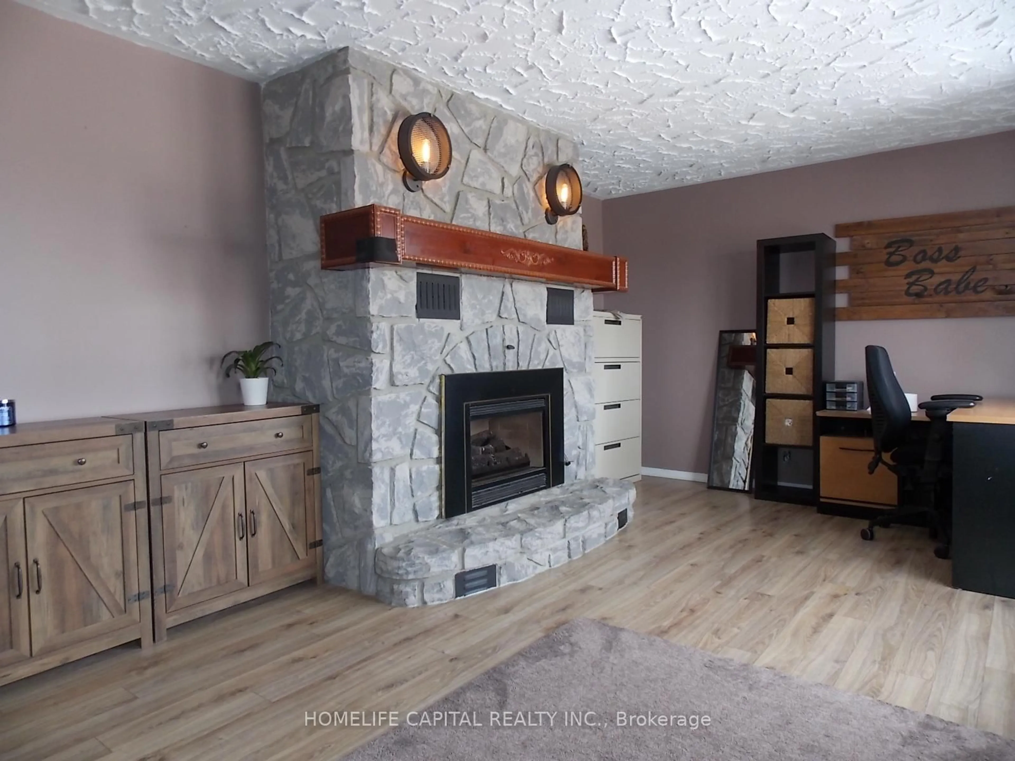 Living room with furniture, unknown for 1091 County Rd 15 Rd, Alfred and Plantagenet Ontario K0B 1A0