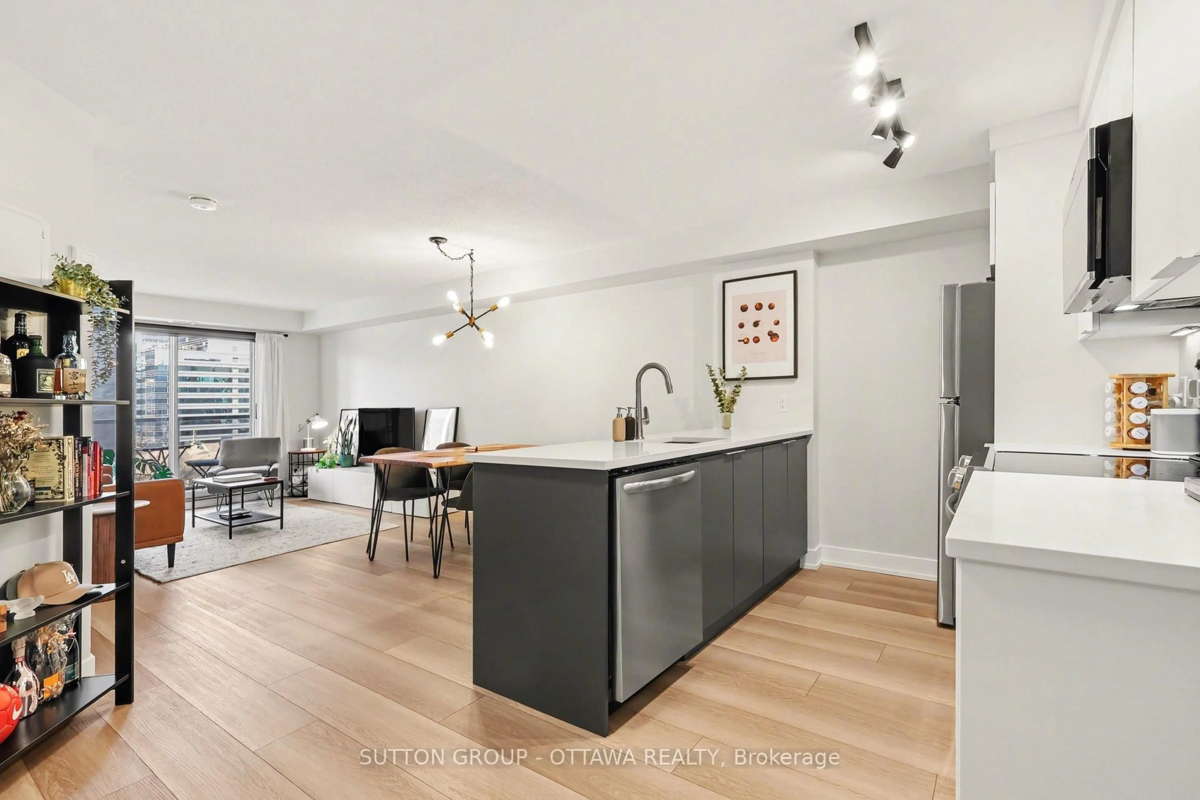 Open concept kitchen, unknown for 429 Somerset St #703, Ottawa Ontario K2P 2P5