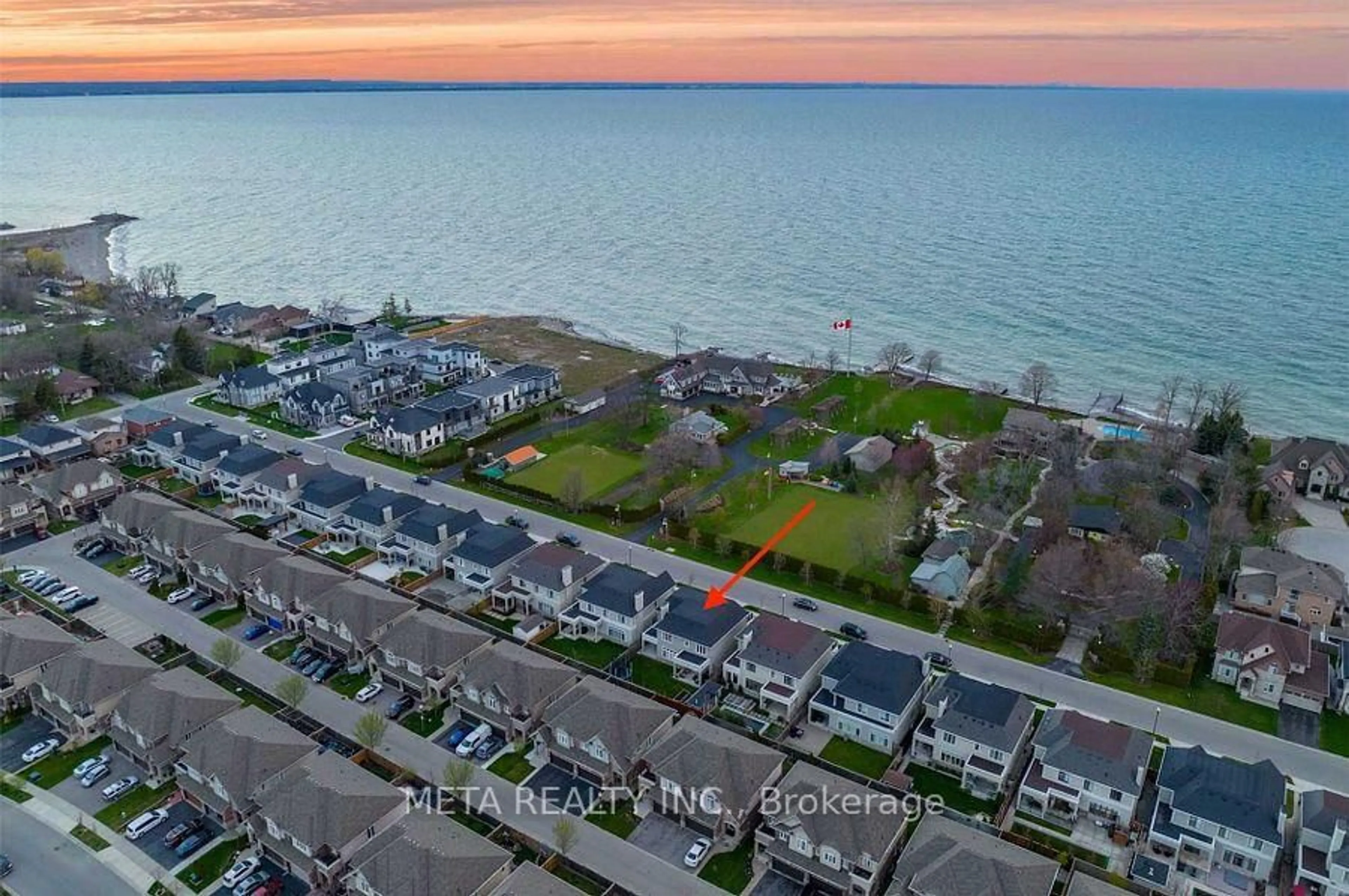 A pic from outside/outdoor area/front of a property/back of a property/a pic from drone, water/lake/river/ocean view for 67 Copes Lane, Hamilton Ontario L8E 5C1