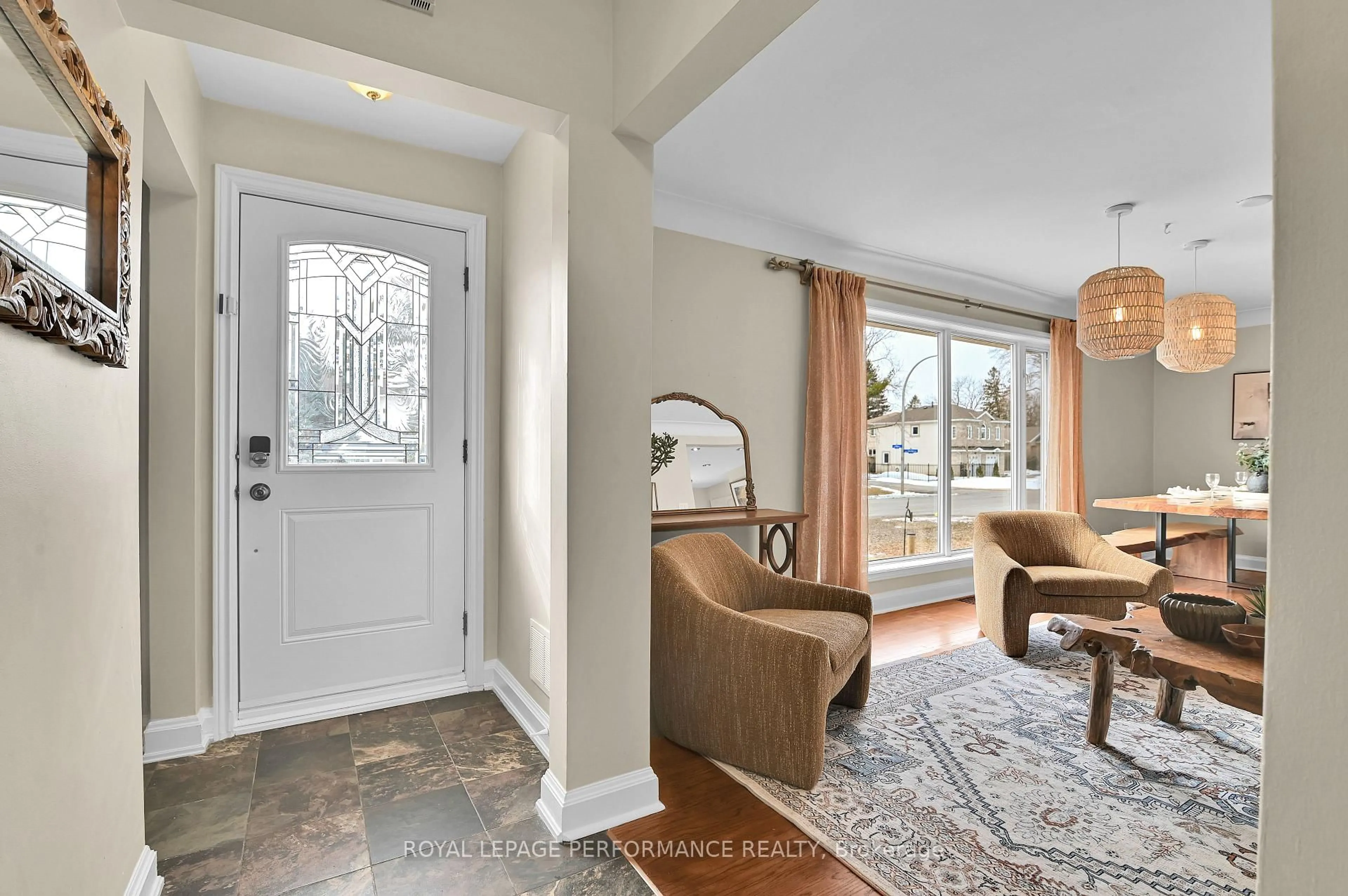 Indoor entryway for 57 Palsen St, Ottawa Ontario K2G 2W3