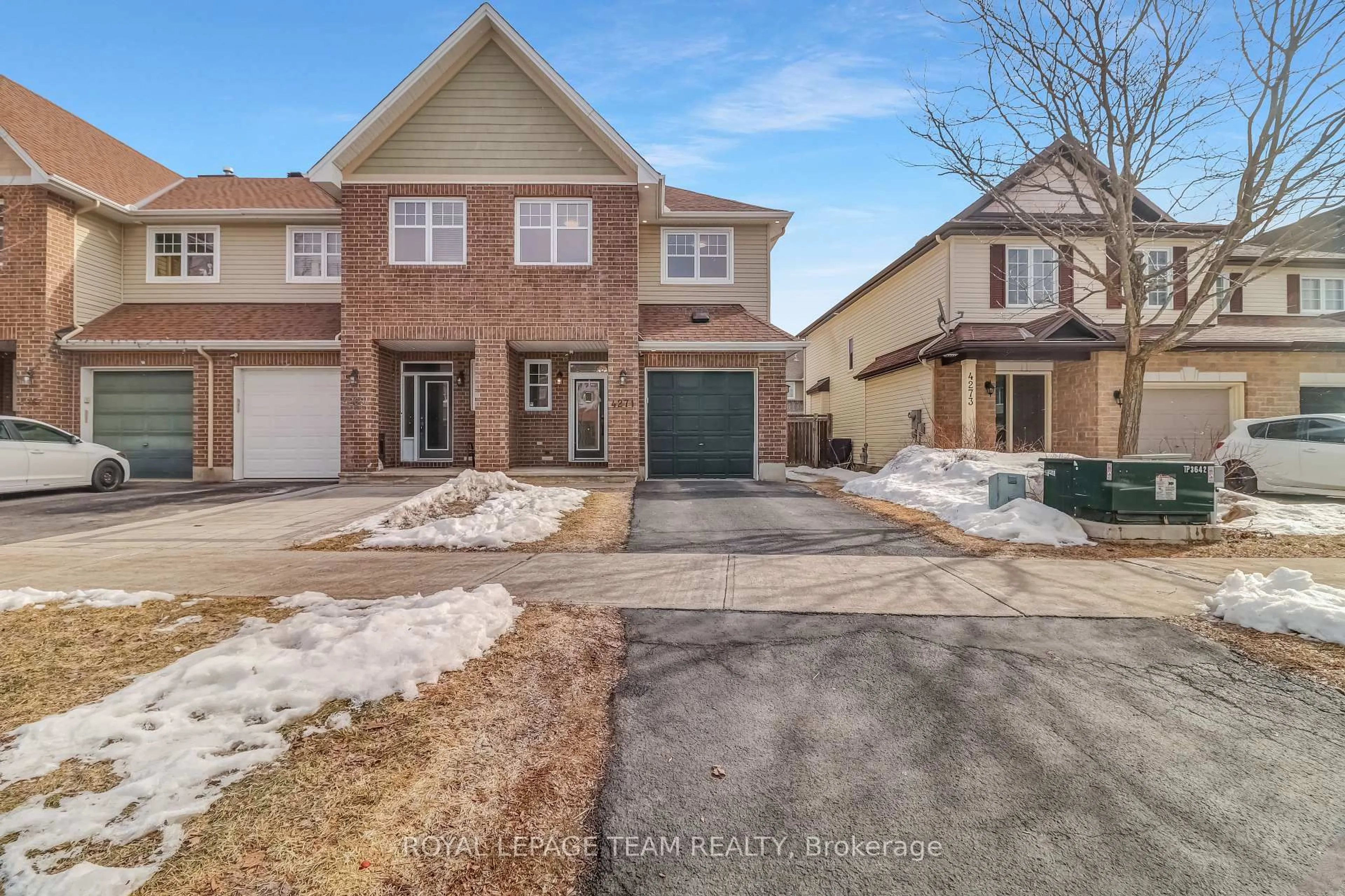 Home with brick exterior material, street for 4271 Kelly Farm Dr, Ottawa Ontario K1T 0A6