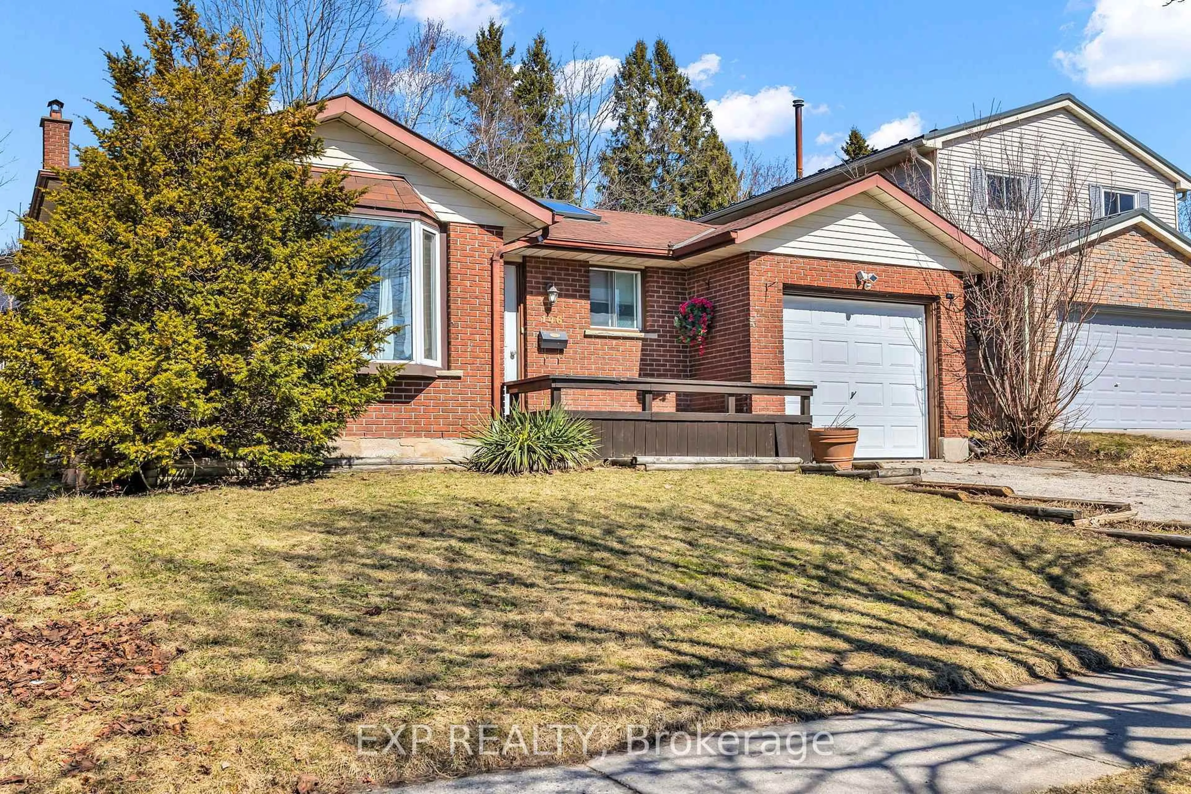Home with brick exterior material, street for 146 Bechtel Dr, Kitchener Ontario N2P 1S3