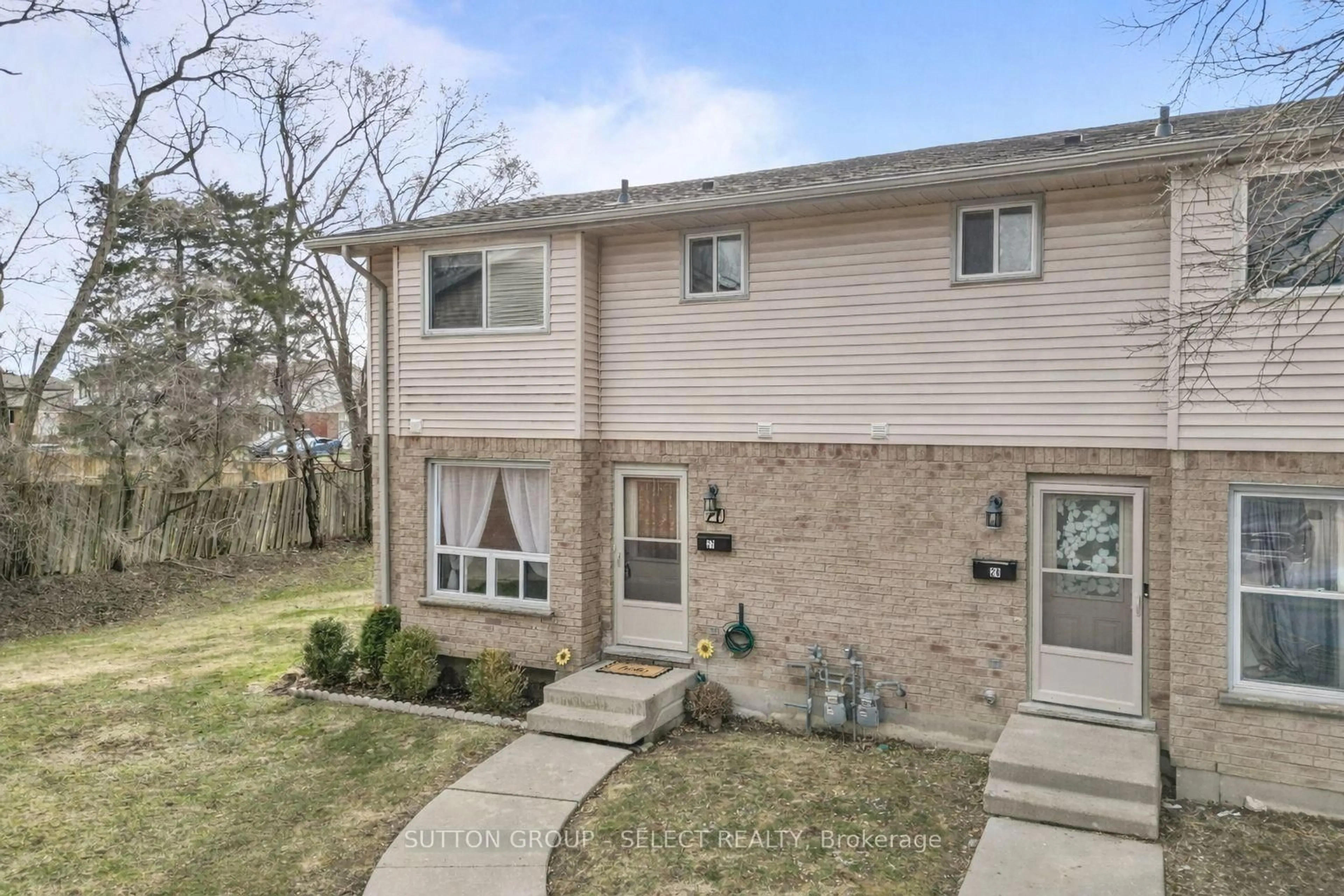 Unknown for 757 Wharncliffe Rd #27, London South Ontario N6J 2N7