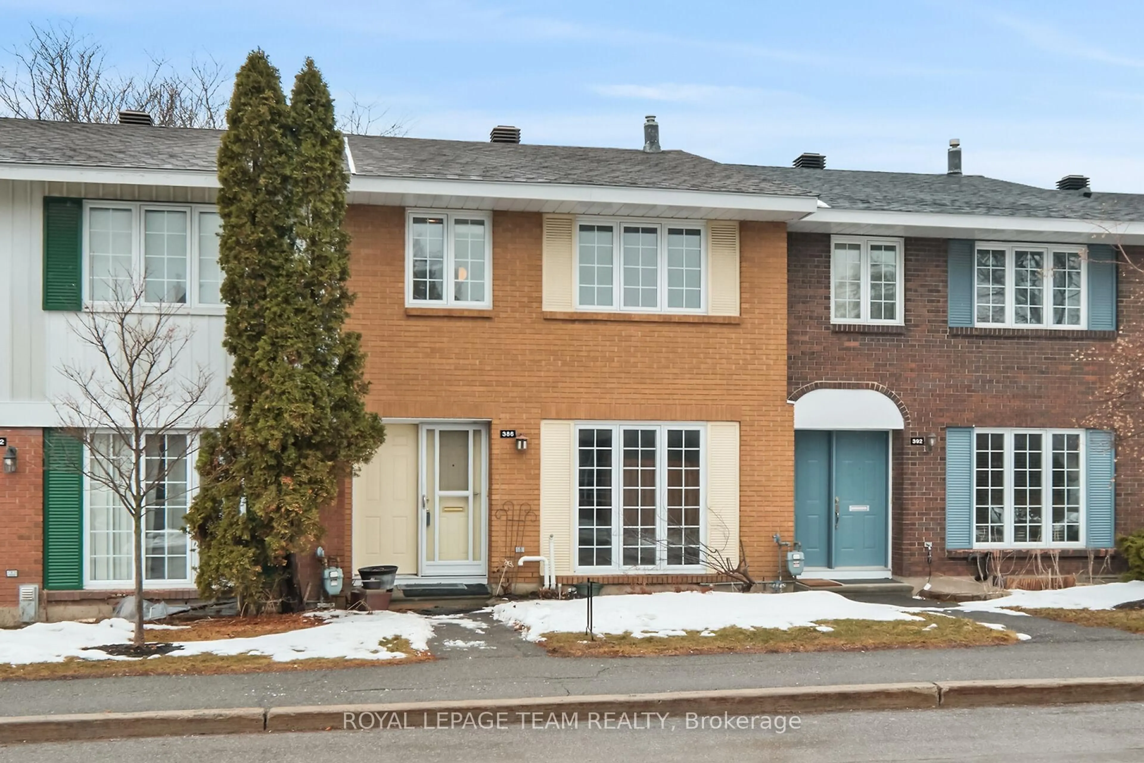 Home with brick exterior material, street for 386 Kintyre Private #87, Ottawa Ontario K2C 3M6