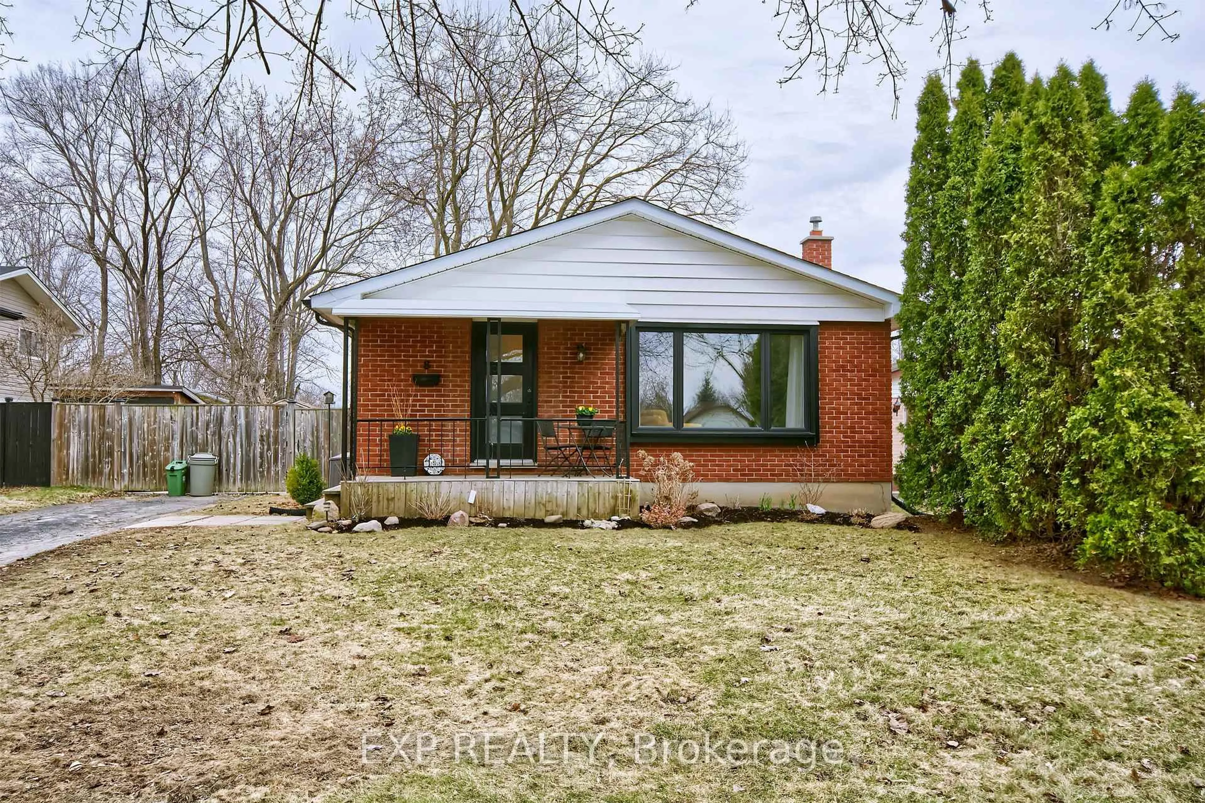 Home with brick exterior material, street for 8 Metcalfe Cres, London South Ontario N6E 1H9