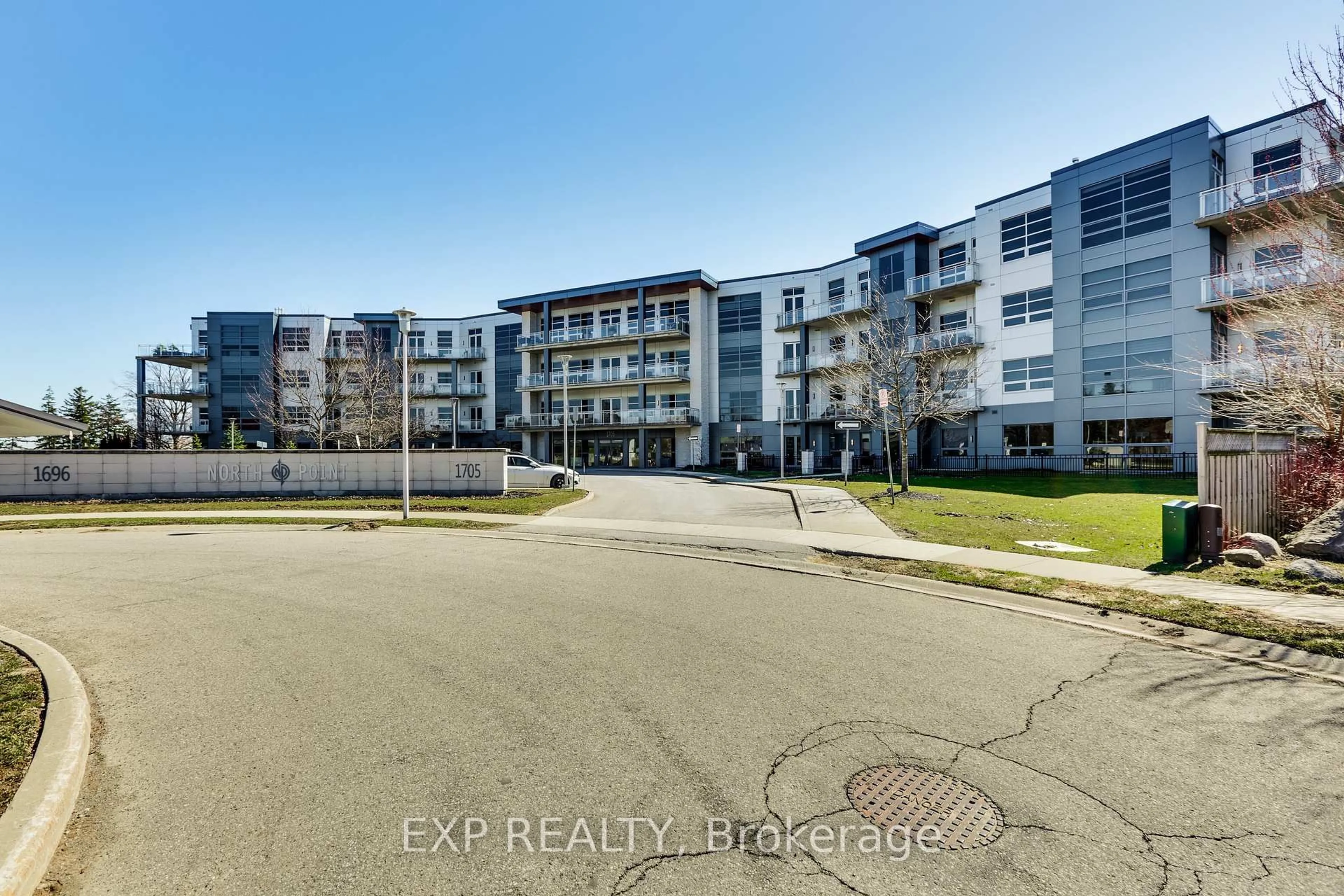 A pic from outside/outdoor area/front of a property/back of a property/a pic from drone, building for 1705 Fiddlehead Pl #404, London North Ontario N6G 5M6