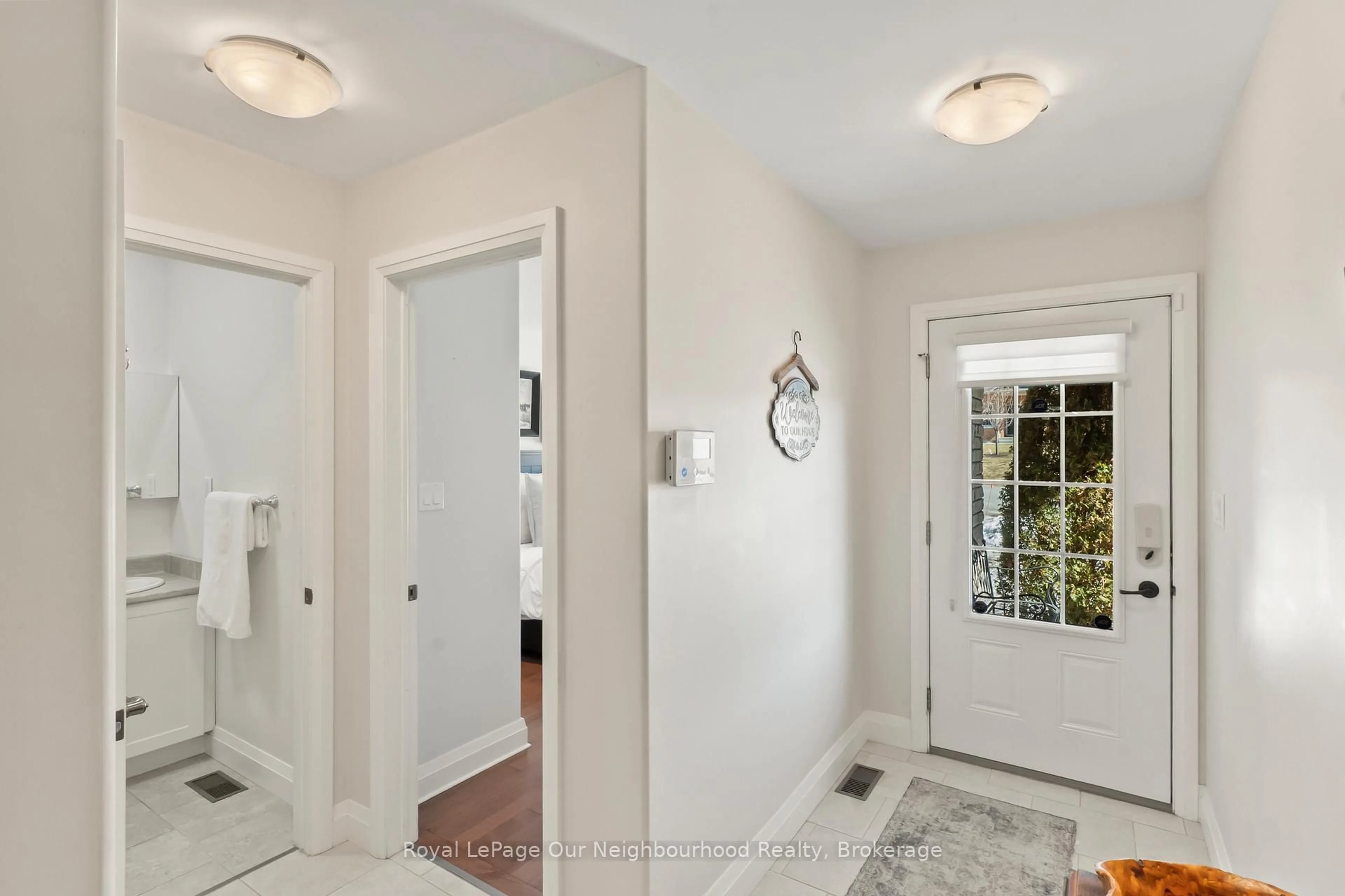 Indoor entryway for 61 Orchard Way, Trent Hills Ontario K0K 3K0