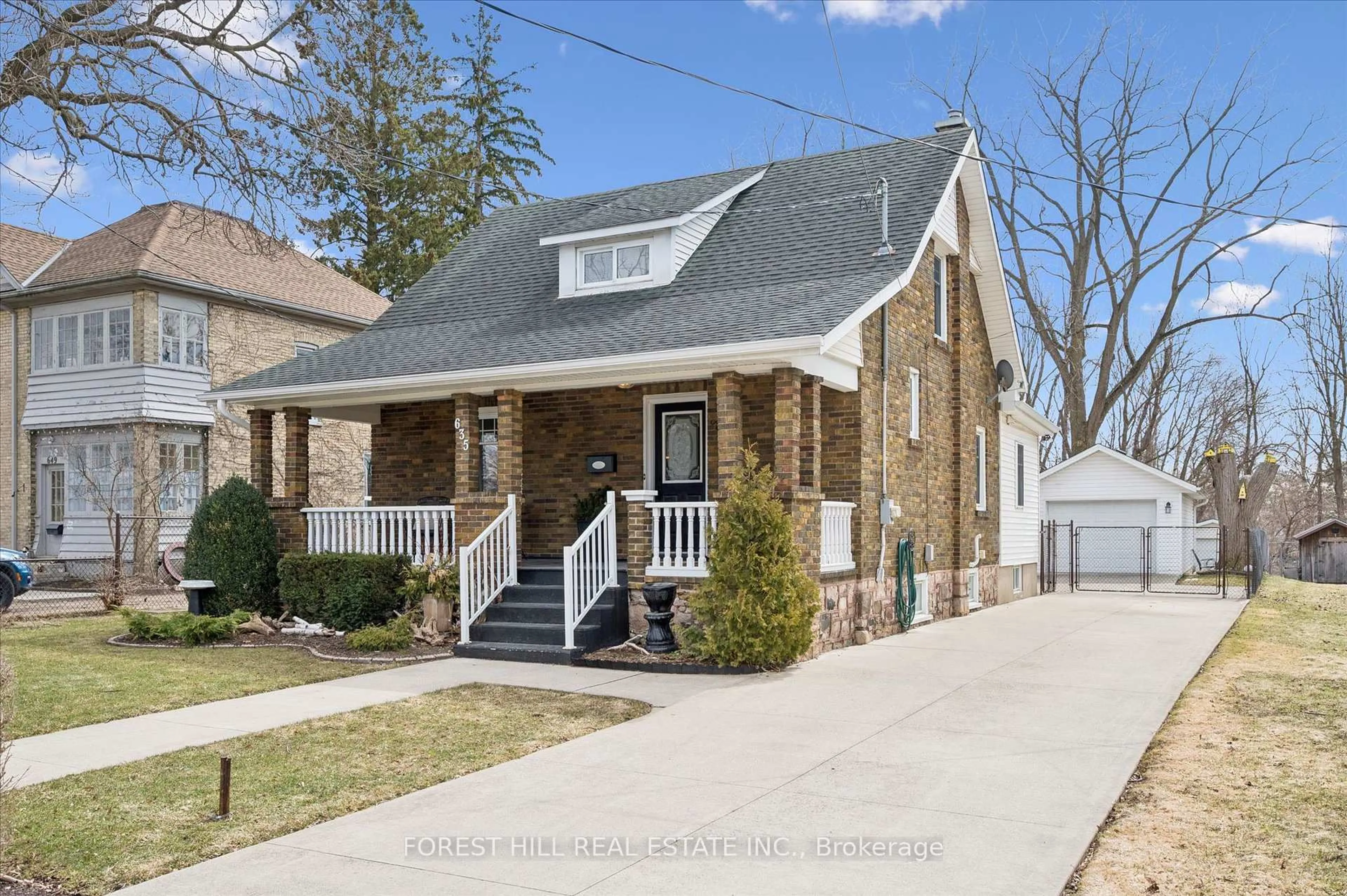 Home with brick exterior material, street for 635 Lawrence St, Cambridge Ontario N3H 2M8