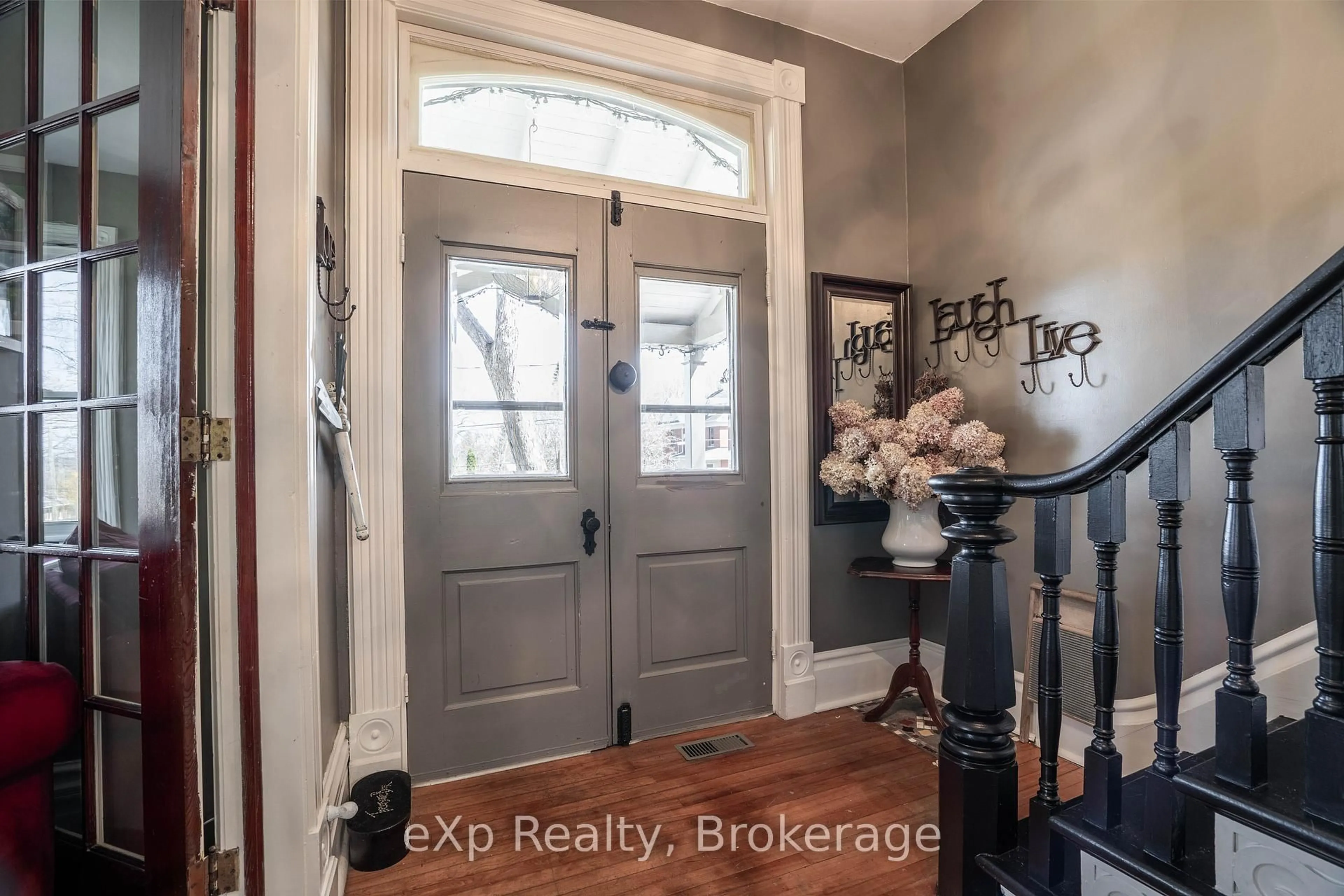 Indoor entryway for 352 Berford St, South Bruce Peninsula Ontario N0H 2T0