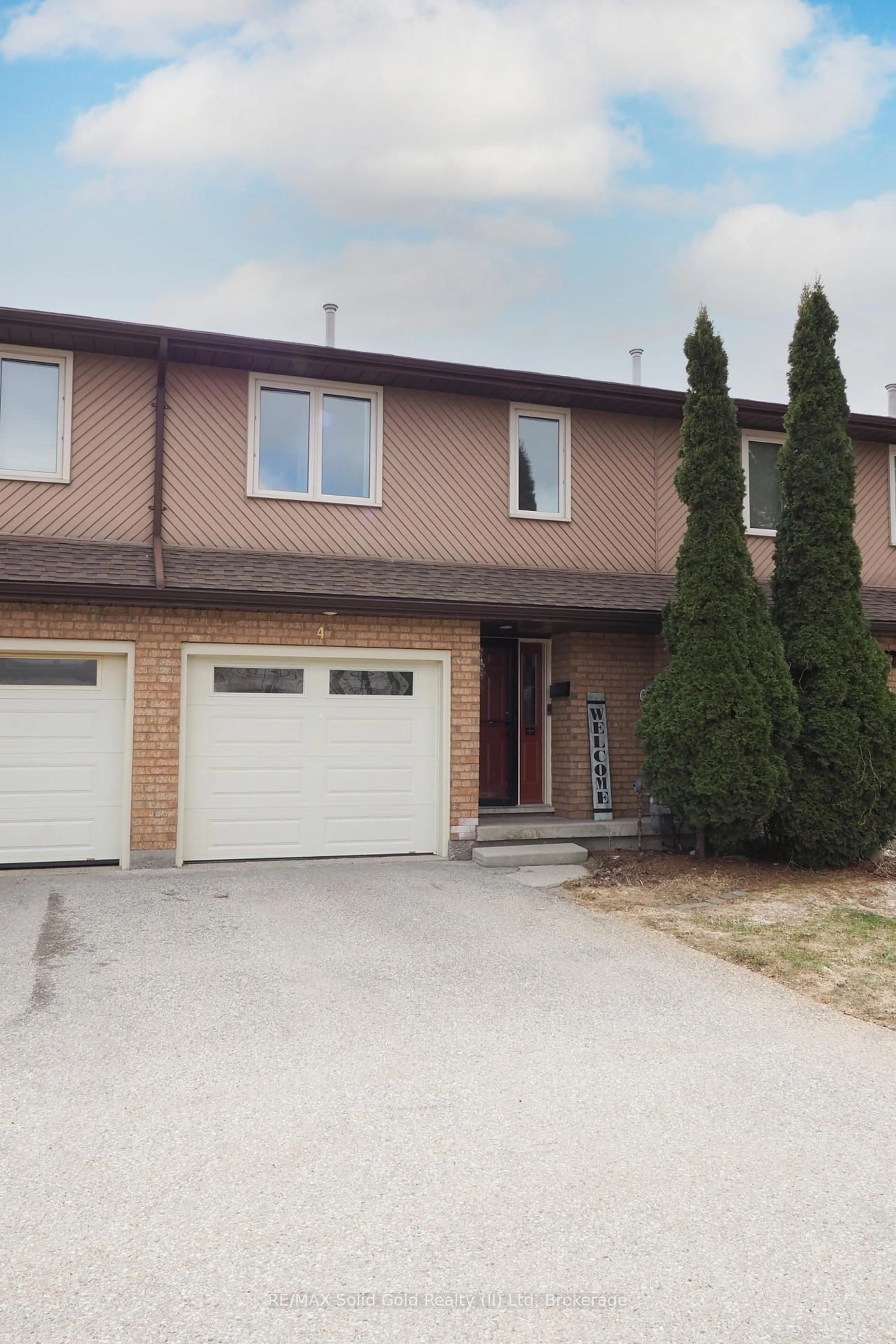 Home with brick exterior material, street for 47 Hiawatha Rd, Woodstock Ontario N4T 1H8