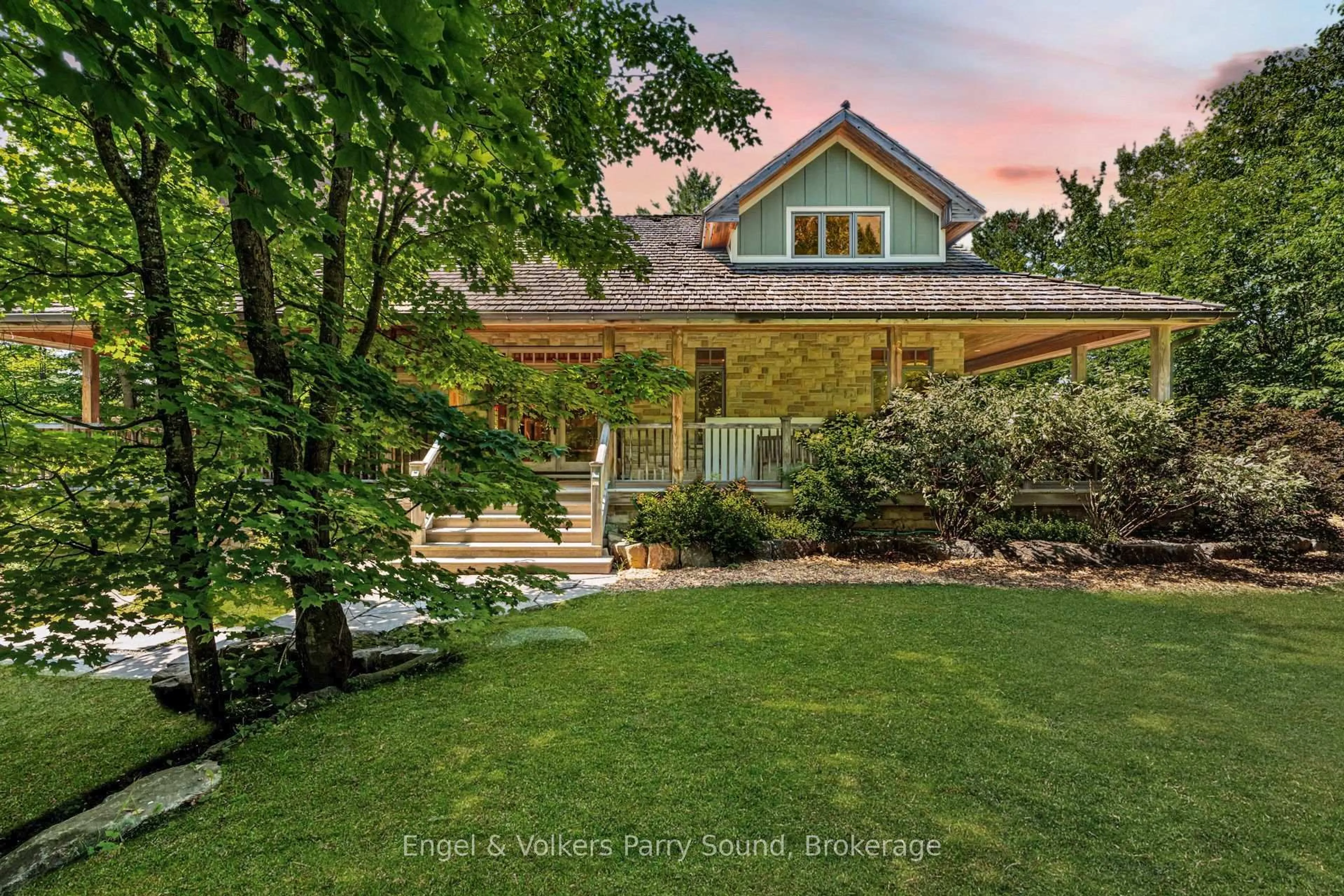 A pic from outside/outdoor area/front of a property/back of a property/a pic from drone, unknown for 35 SHAKELL Rd, Whitestone Ontario P0A 1G0