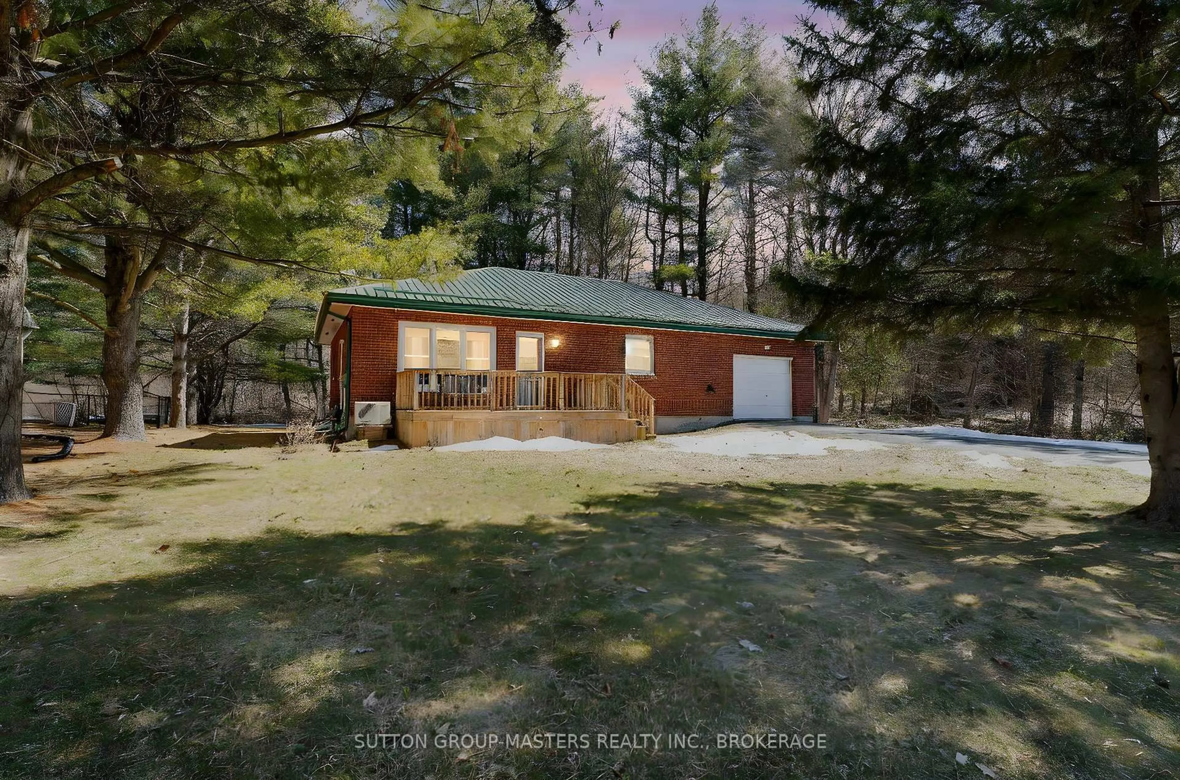 A pic from outside/outdoor area/front of a property/back of a property/a pic from drone, forest/trees view for 469 Lyndhurst Rd, Leeds and the Thousand Islands Ontario K0E 1N0