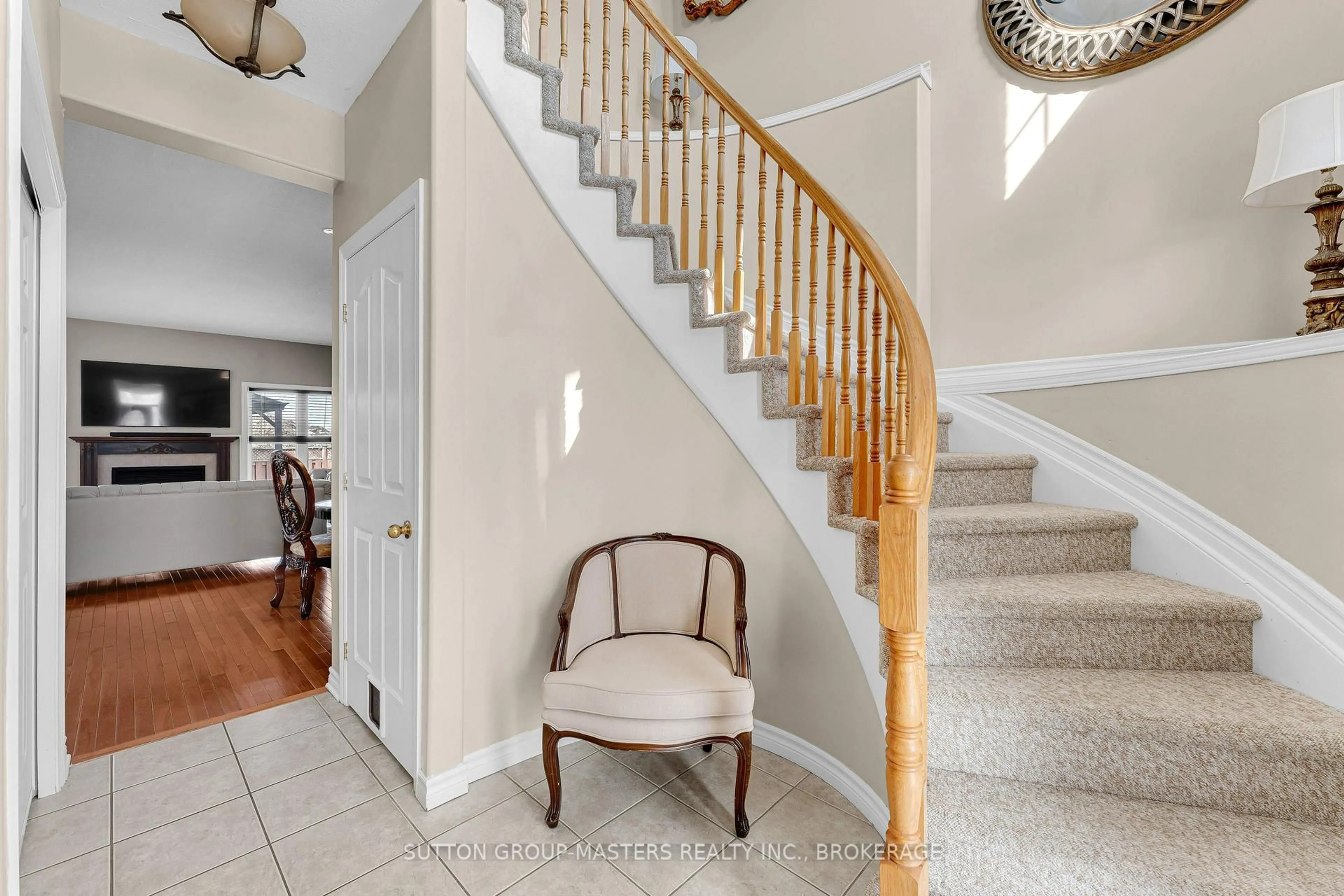 Unknown for 2109 Swanfield St, Kingston Ontario K7M 0A9