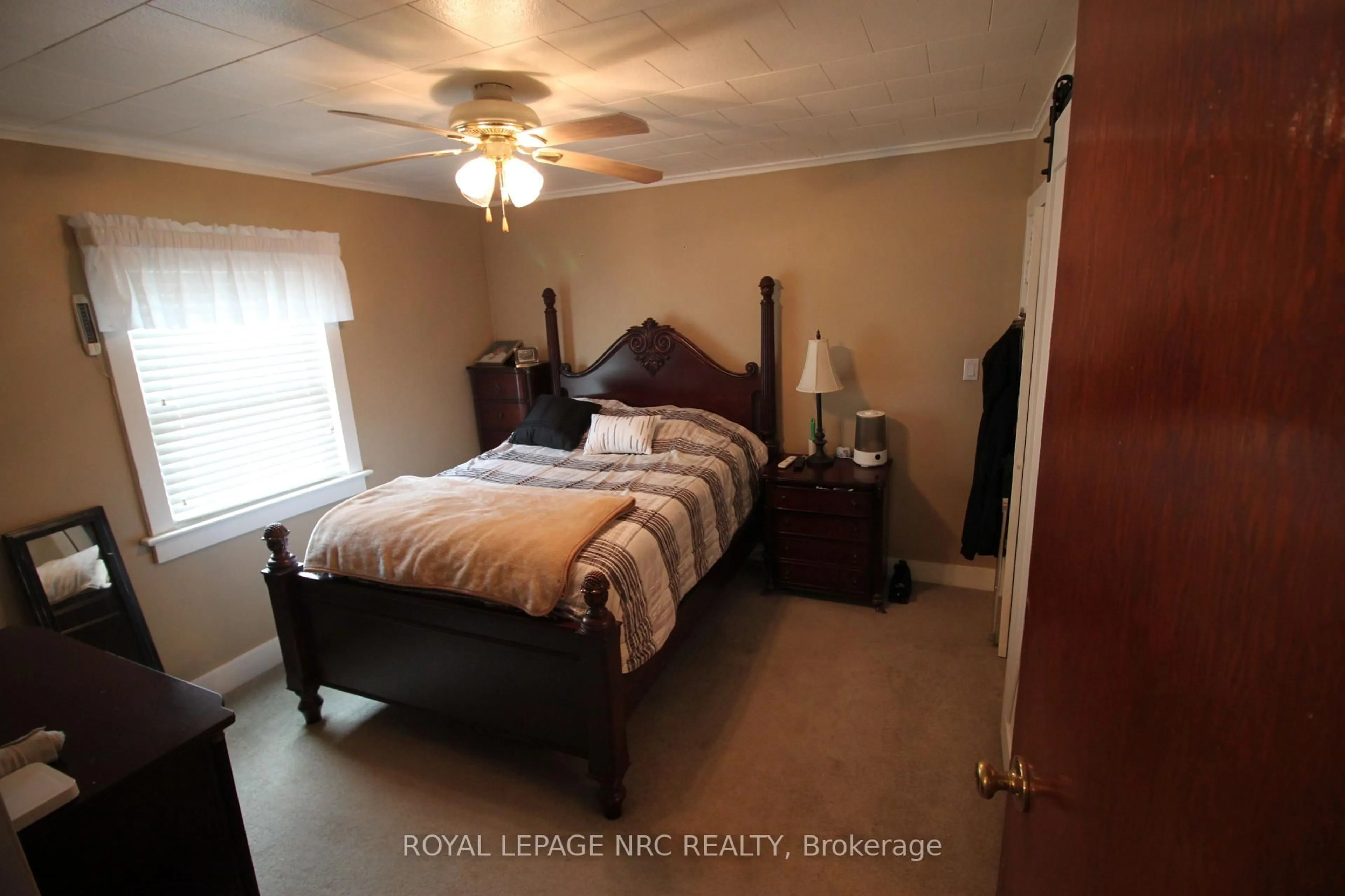 A pic of a room for 3780 Dominion Rd, Fort Erie Ontario L0S 1N0