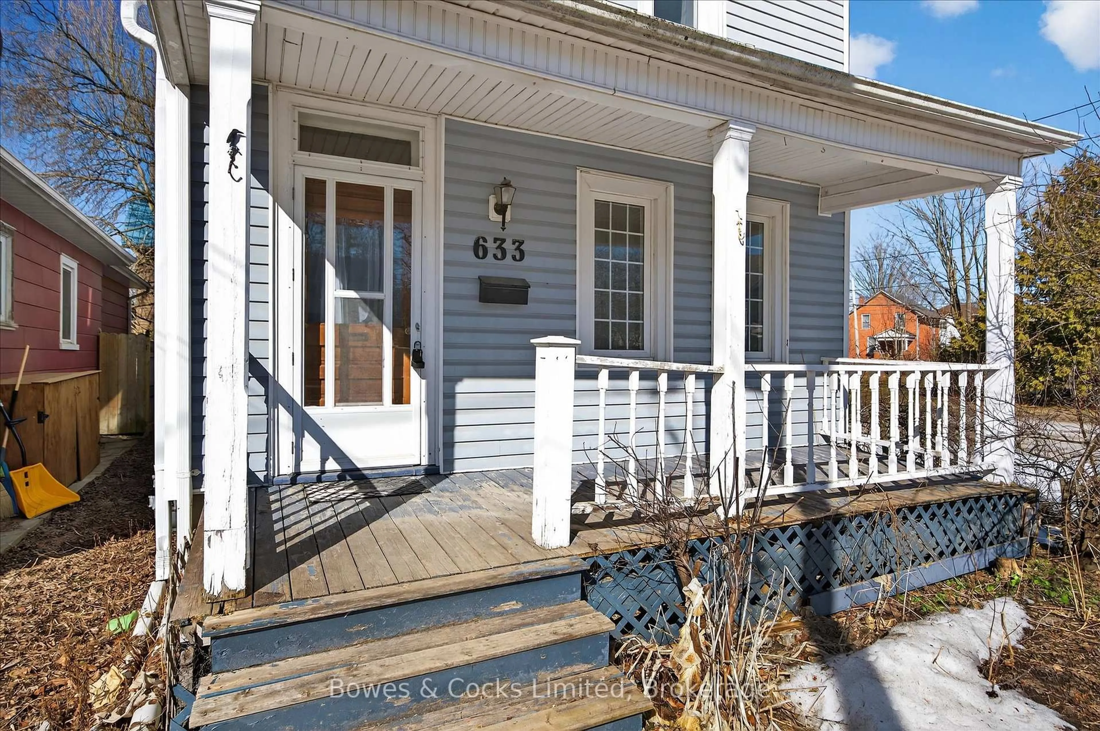 Unknown for 633 Downie St, Peterborough Ontario K9H 4K2