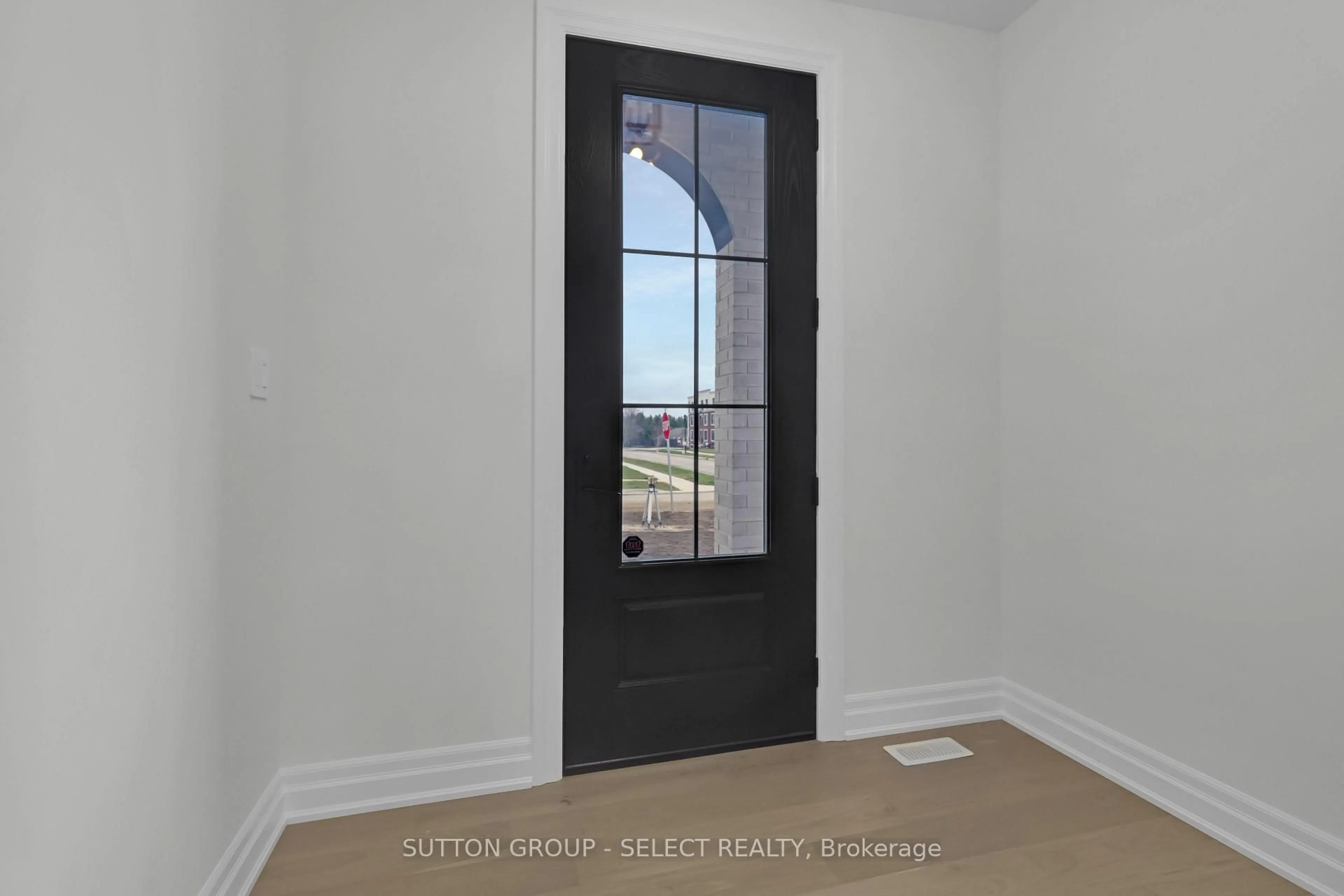 Indoor entryway for 4387 Green Bend Rd, London South Ontario N6P 0K9