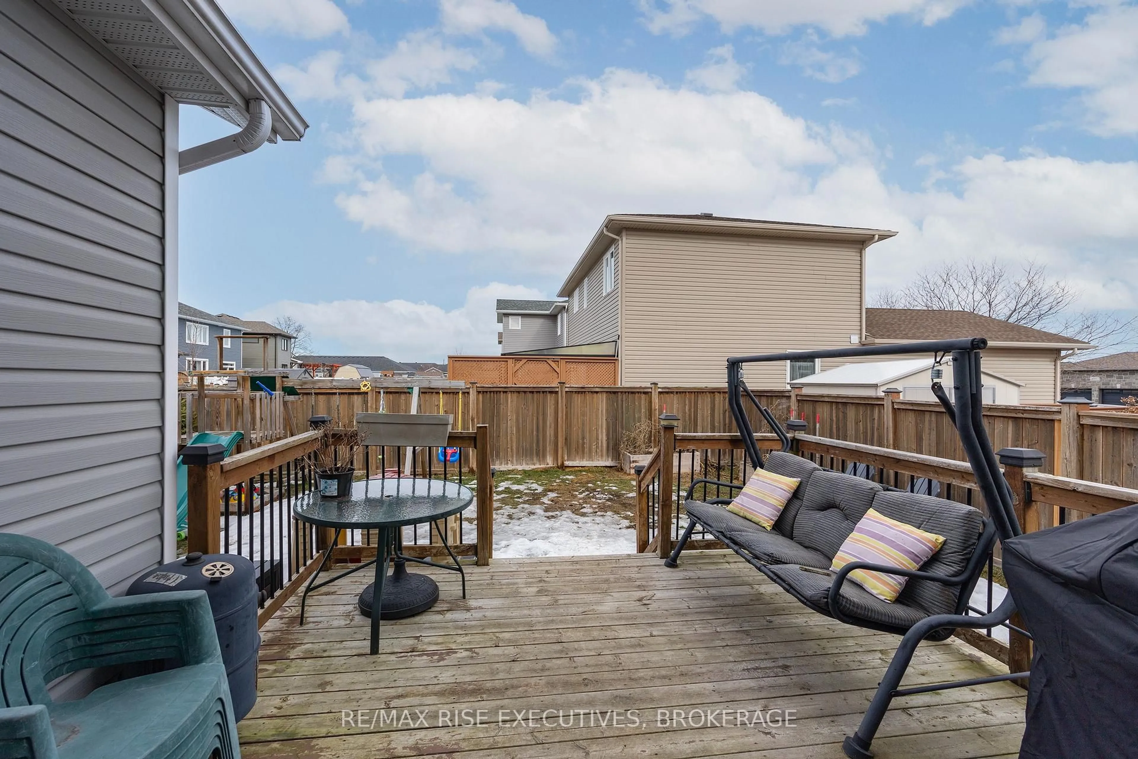 Patio, unknown for 203 Kildare Ave, Loyalist Ontario K7N 0A4