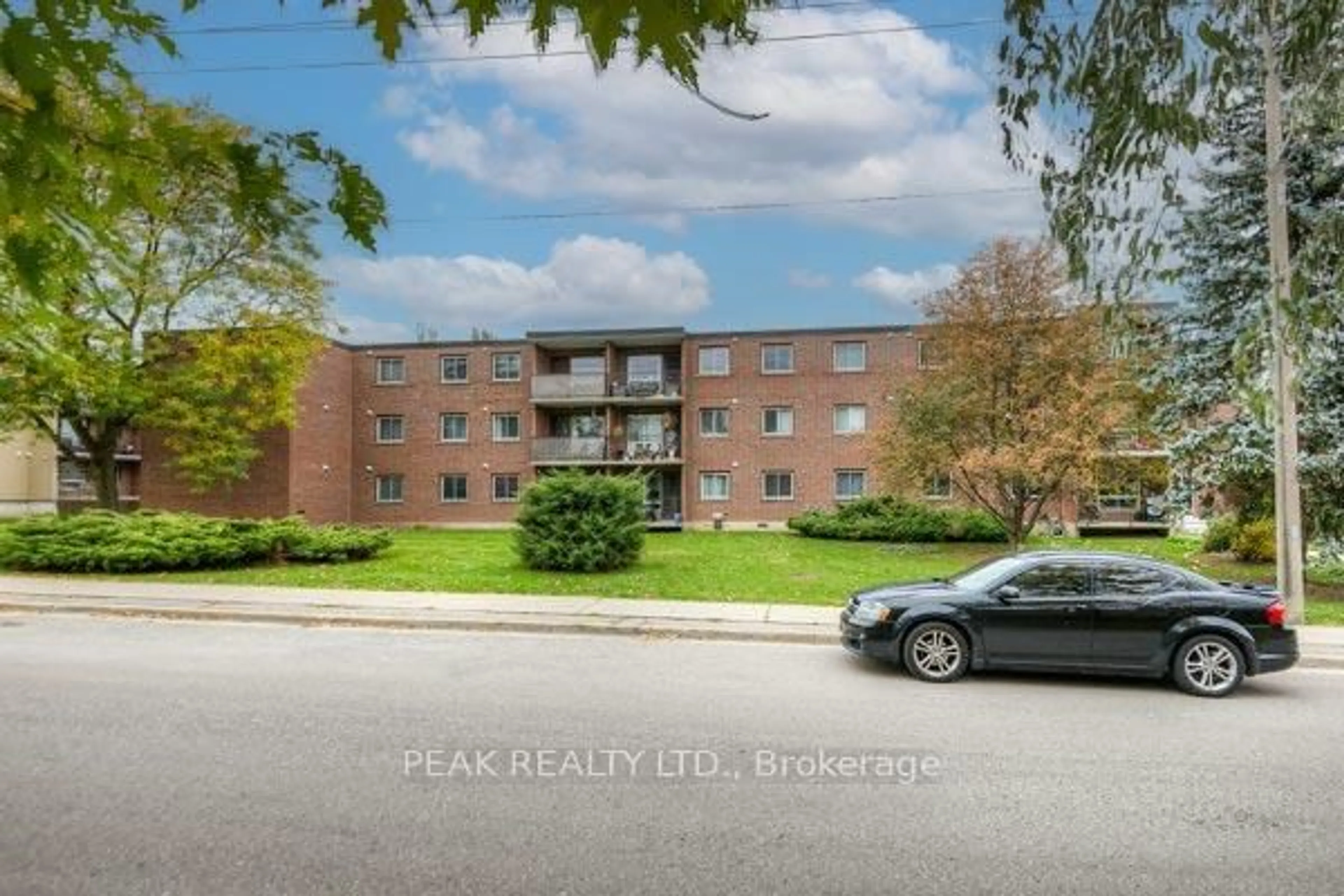 Unknown for 4 Avalon Pl #106, Kitchener Ontario N2M 4N6