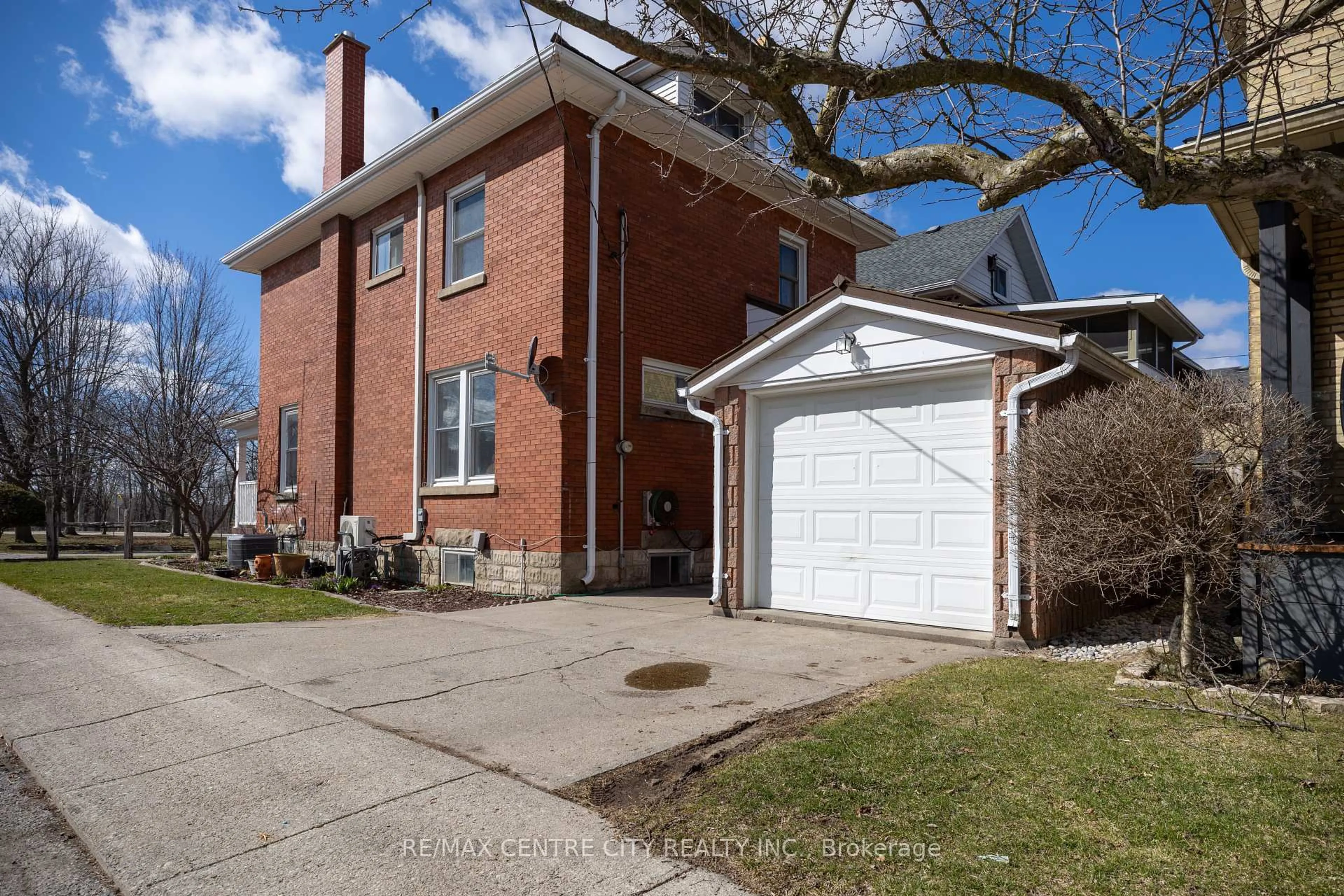 Home with brick exterior material, street for 3 Margaret St, St. Thomas Ontario N5R 3H5