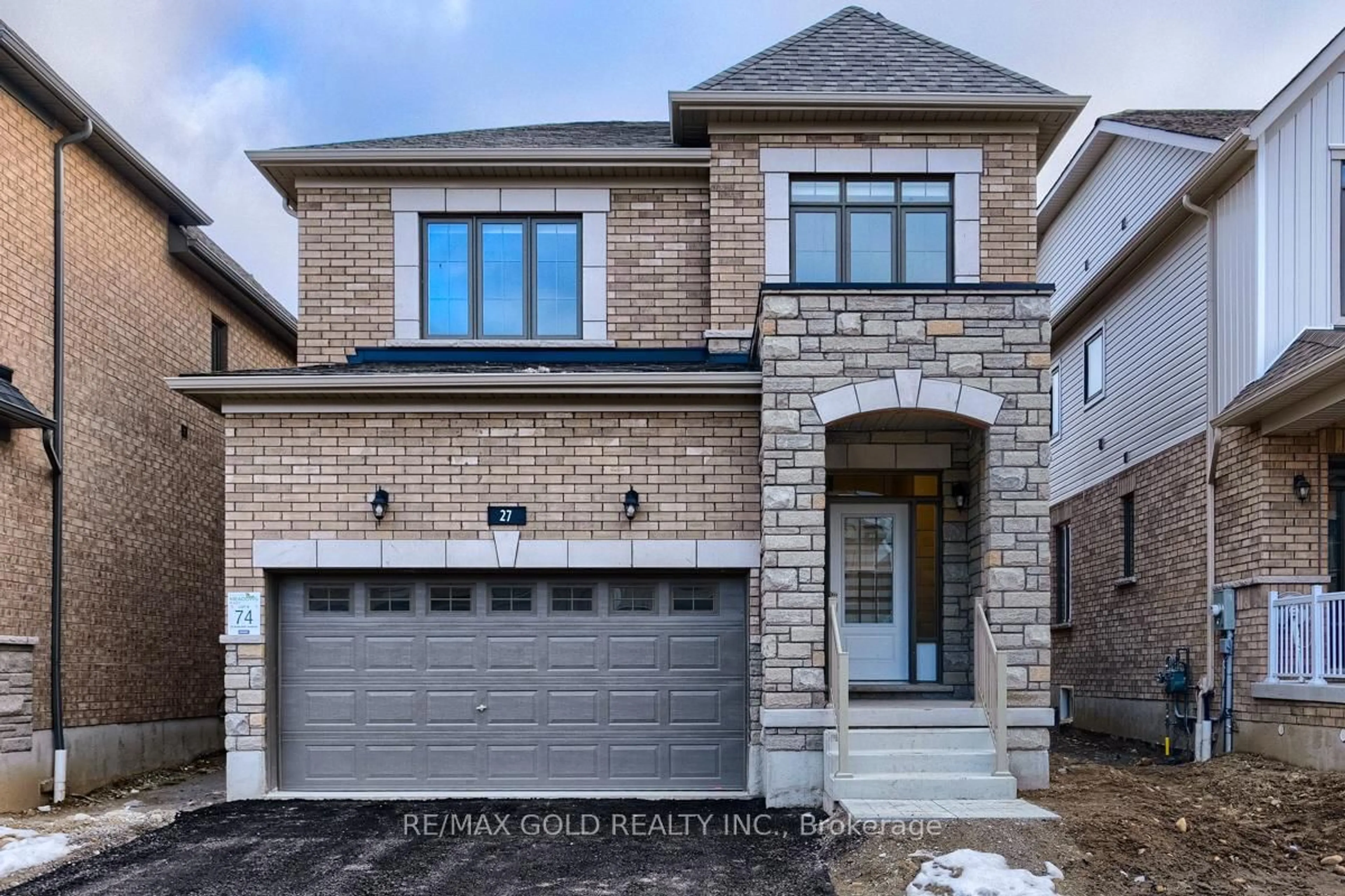 Home with brick exterior material, street for 27 Garland Ave, Cambridge Ontario N1T 0E7