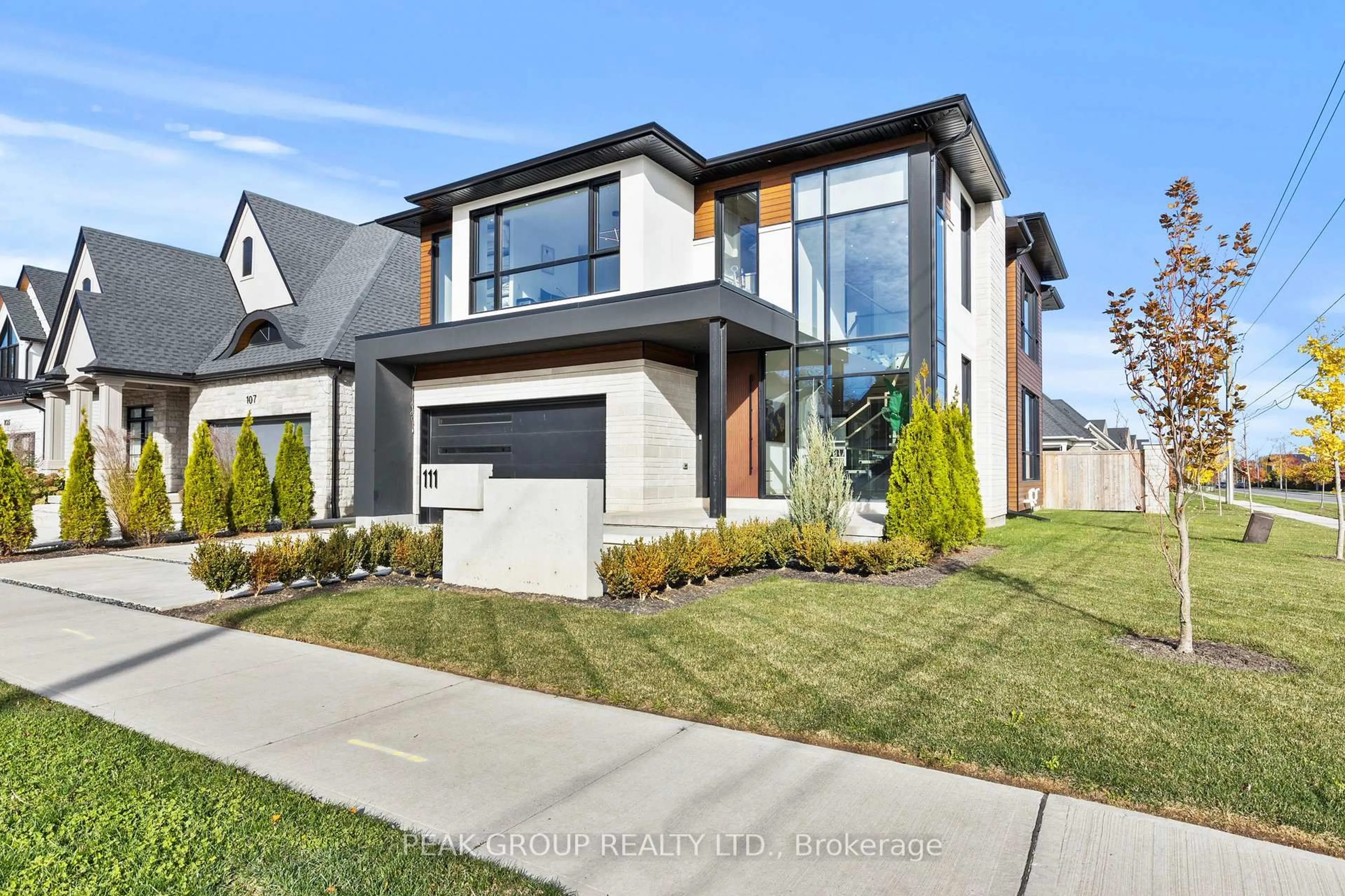 Home with brick exterior material, street for 111 Millpond Rd, Niagara-on-the-Lake Ontario L0S 1J1