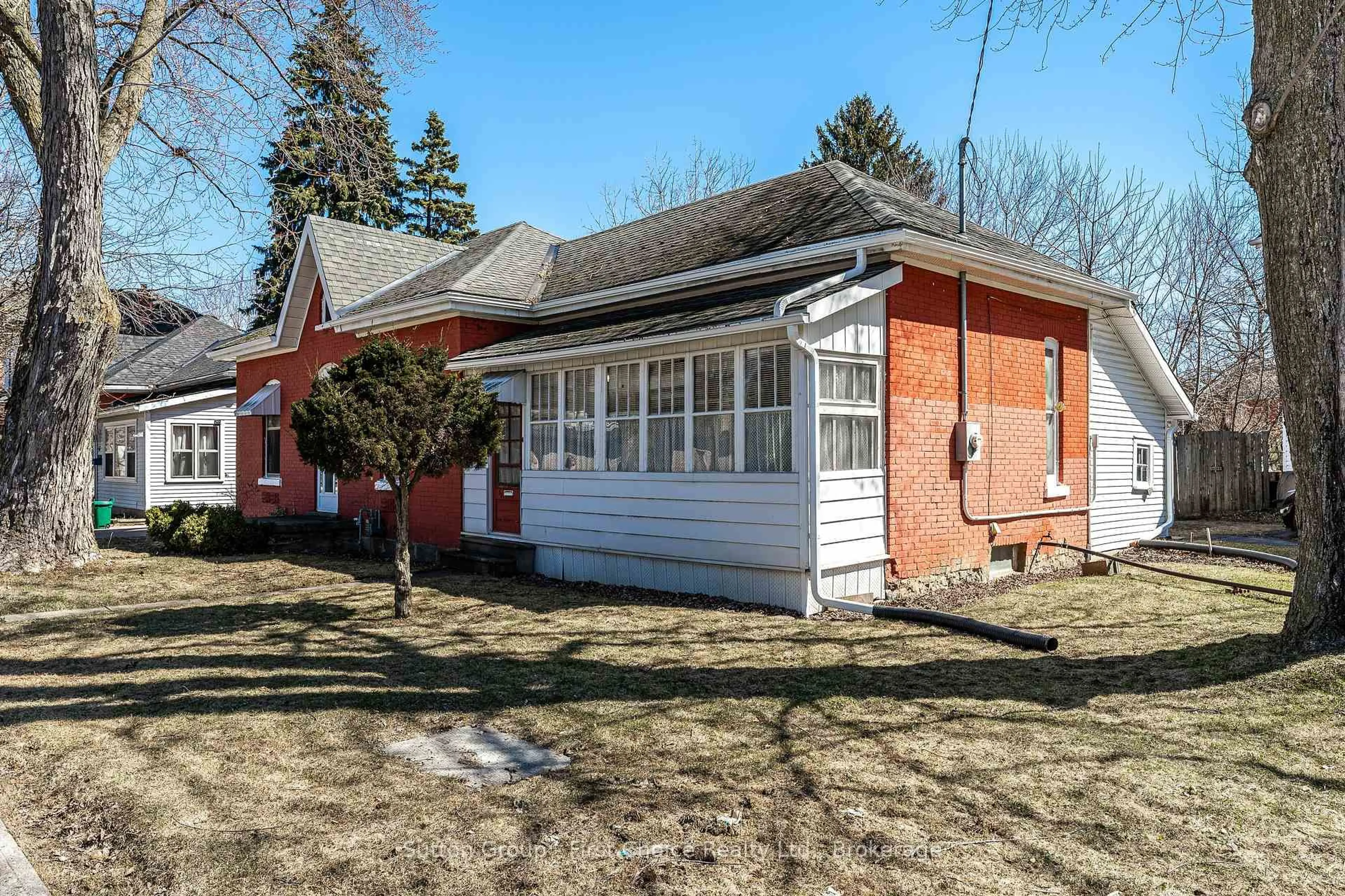 Home with brick exterior material, street for 55 Dufferin St, Stratford Ontario N5A 2G6