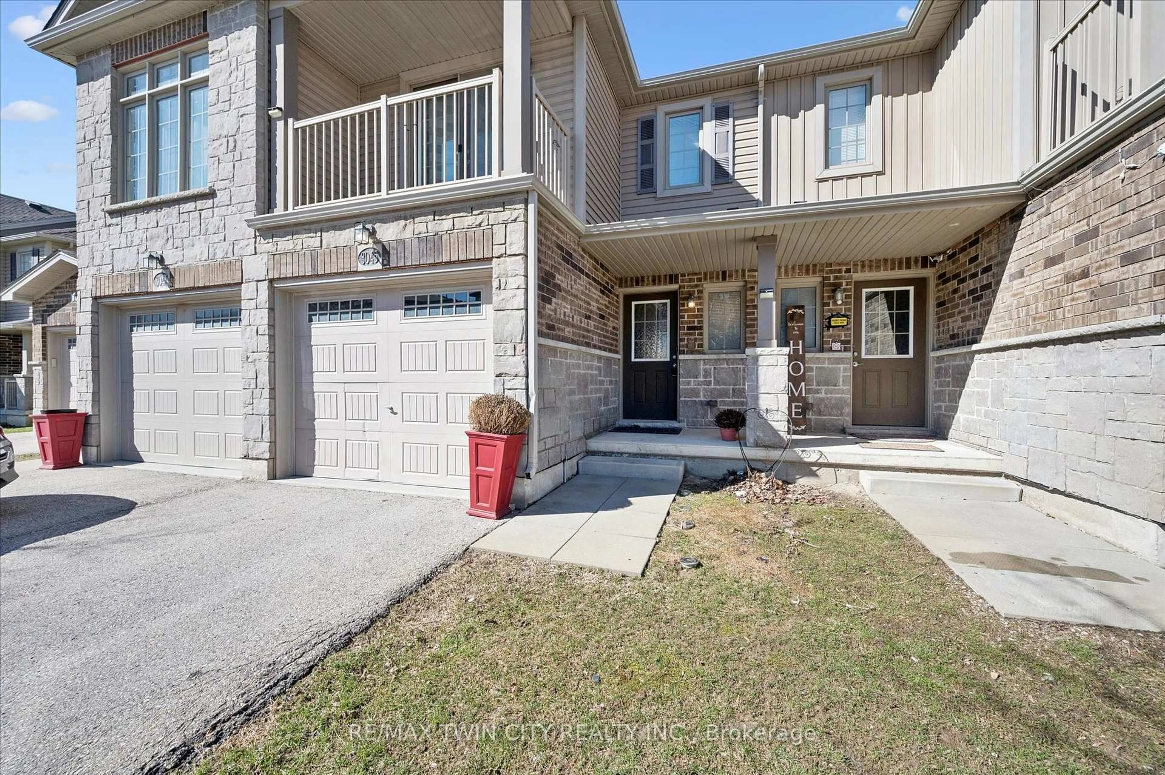 Unknown for 3045 Springmeadow Rd #3, London South Ontario N6J 3V9