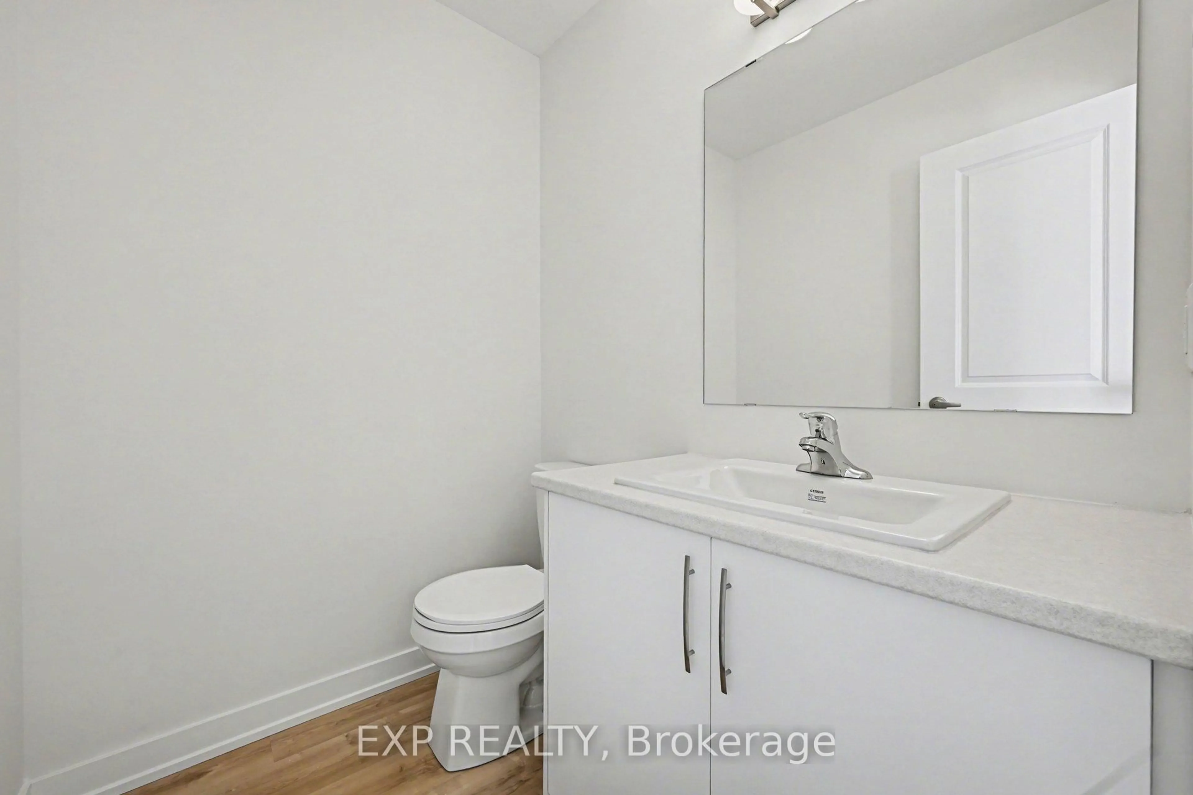 Standard bathroom, unknown for 1200 Cope Dr, Ottawa Ontario K2S 3C4